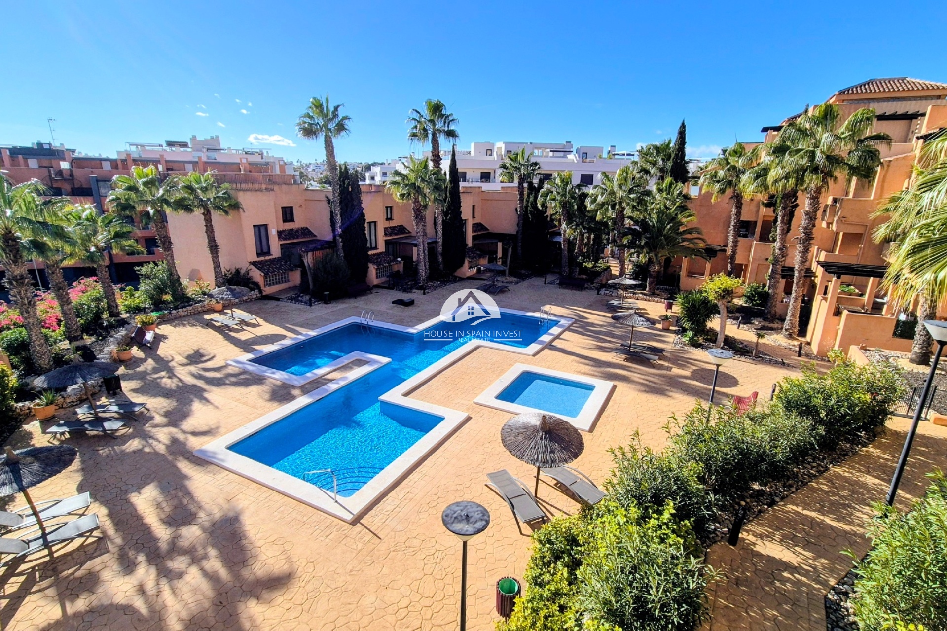 Resale - Apartment  - Orihuela Costa - Villamartín