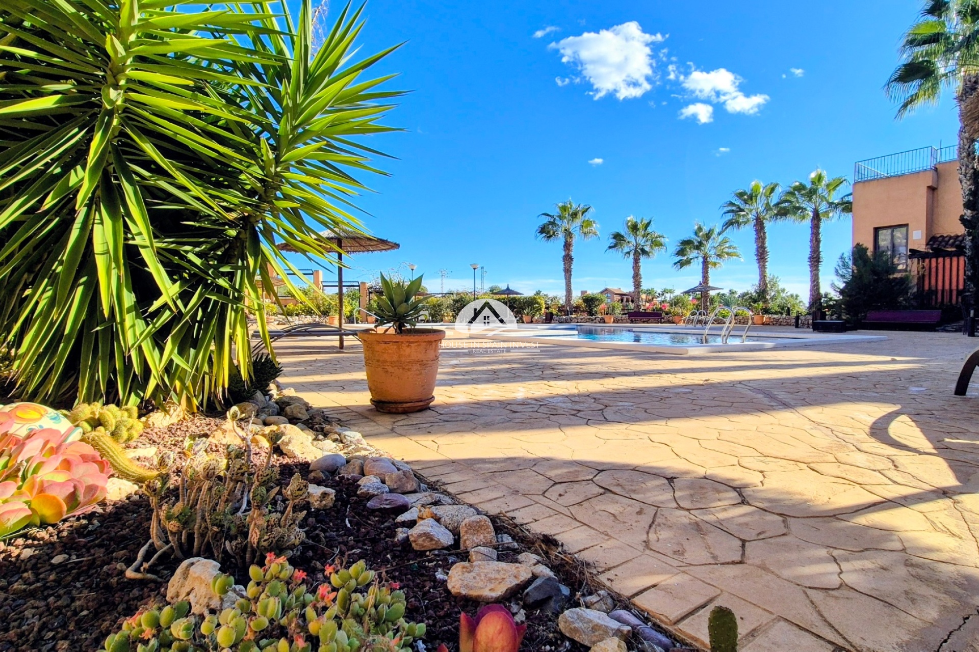 Resale - Apartment  - Orihuela Costa - Villamartín