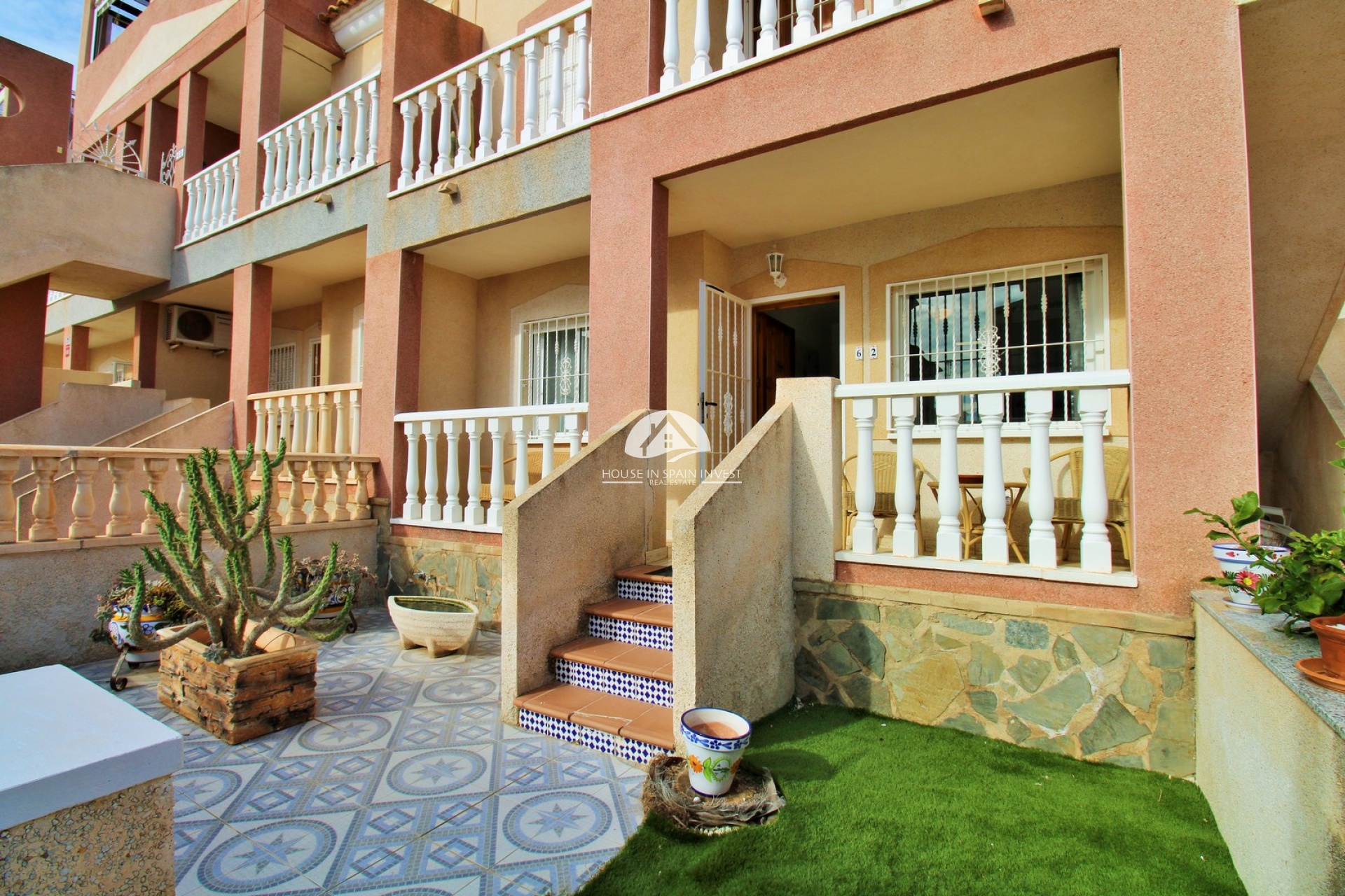 Resale - Apartment  - Orihuela Costa - Villamartín