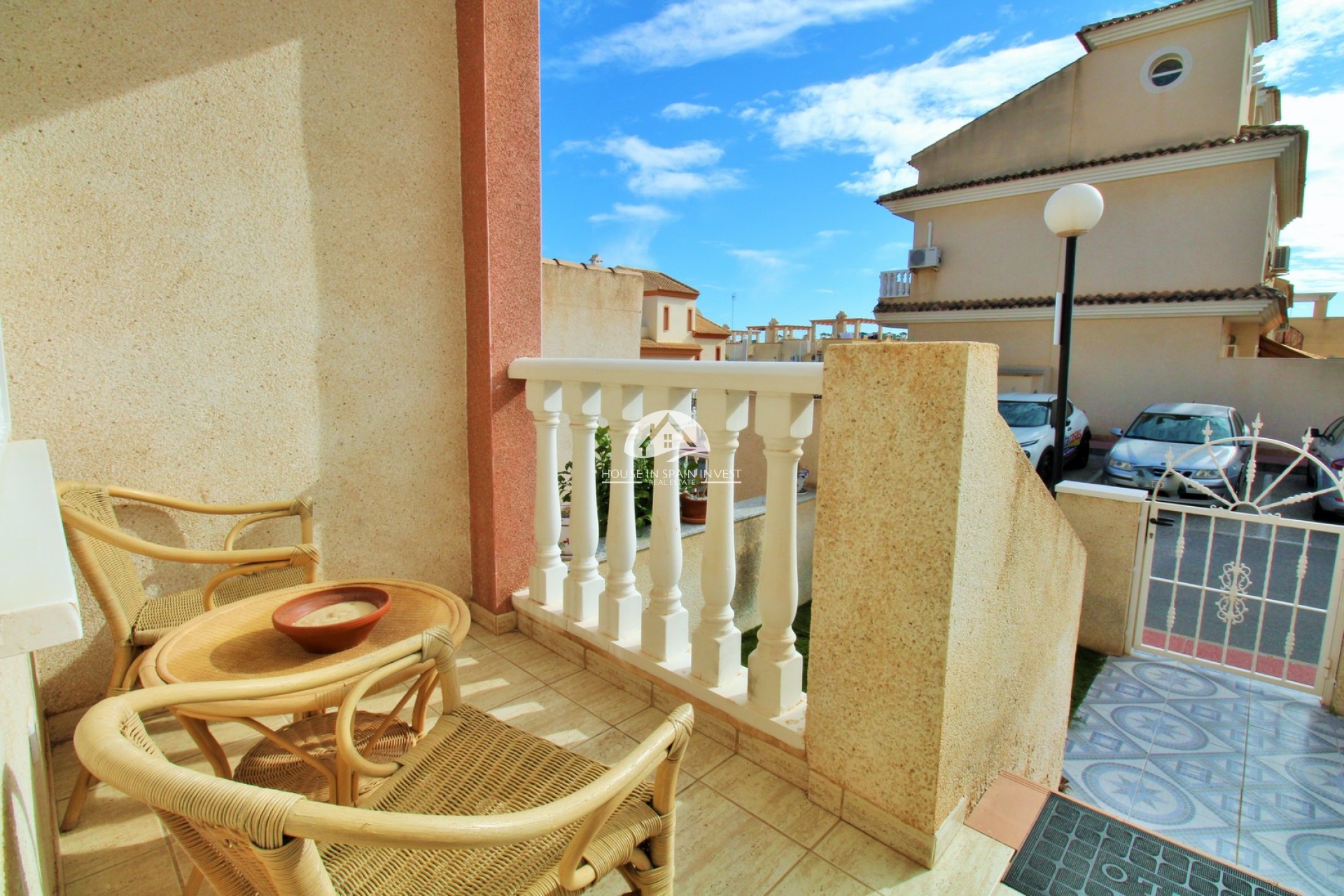 Resale - Apartment  - Orihuela Costa - Villamartín