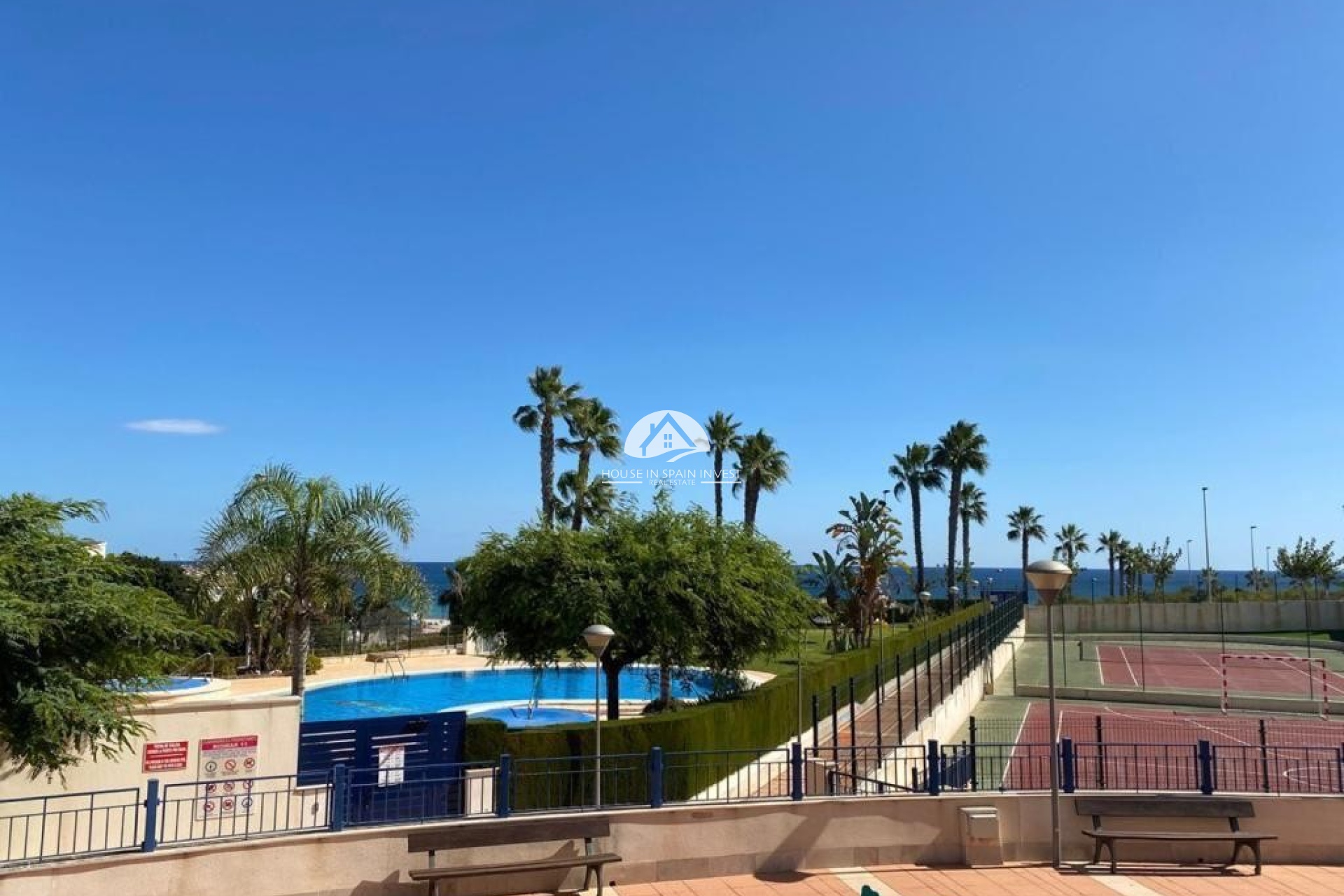 Resale - Apartment  - Pilar de la Horadada - Mil Palmeras