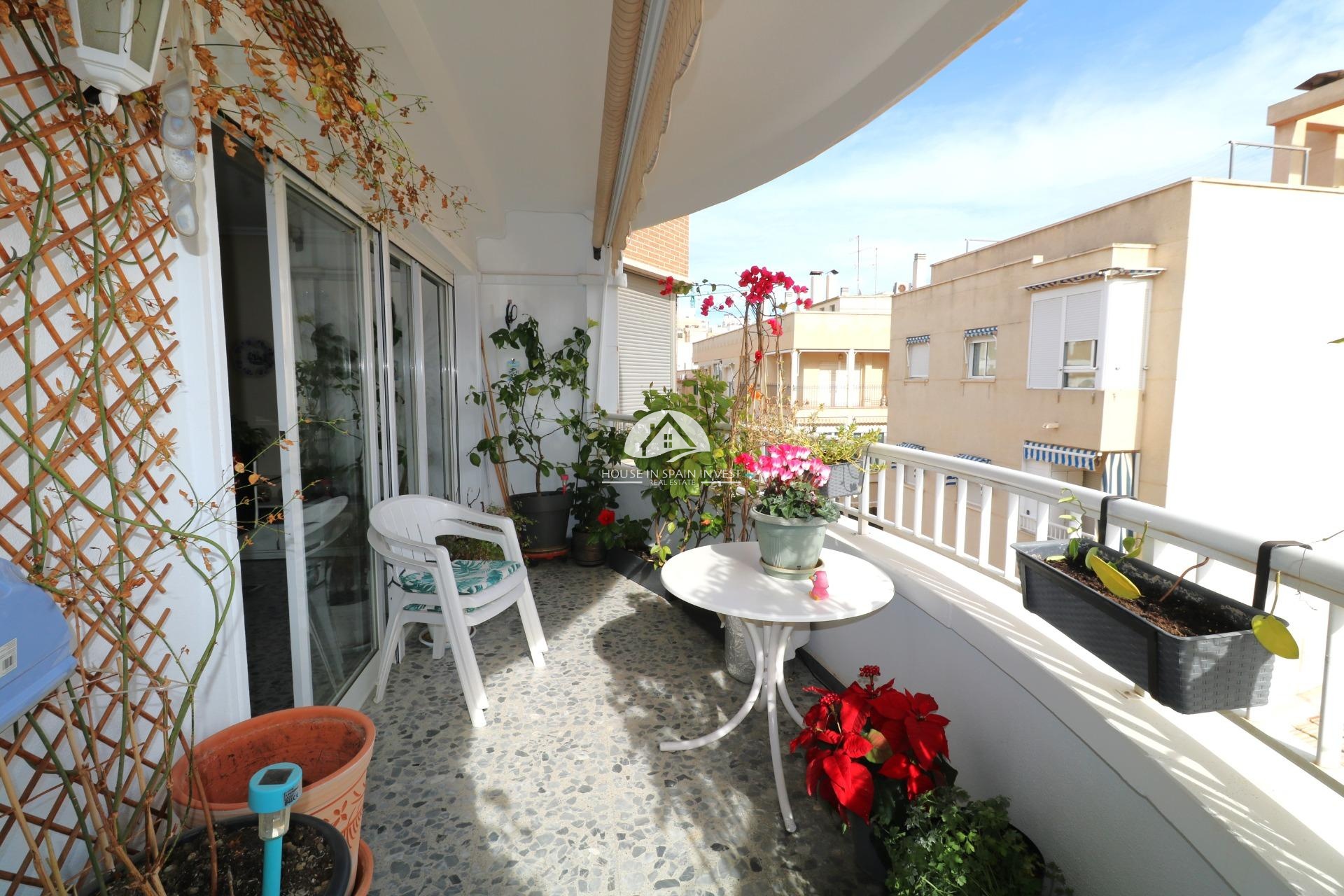 Resale - Apartment  - Santa Pola - Centro