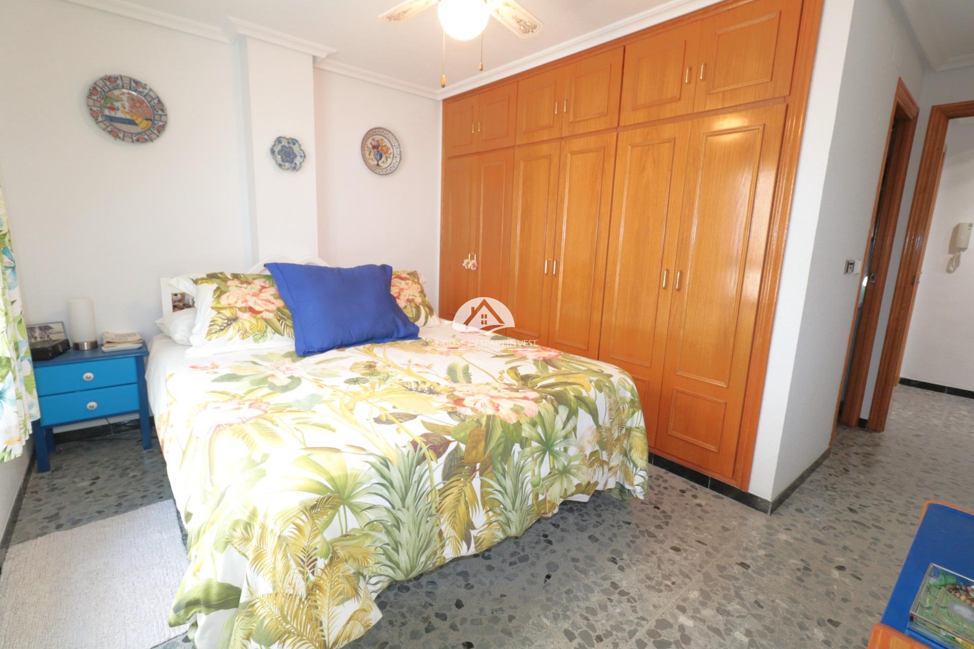 Resale - Apartment  - Santa Pola - Centro
