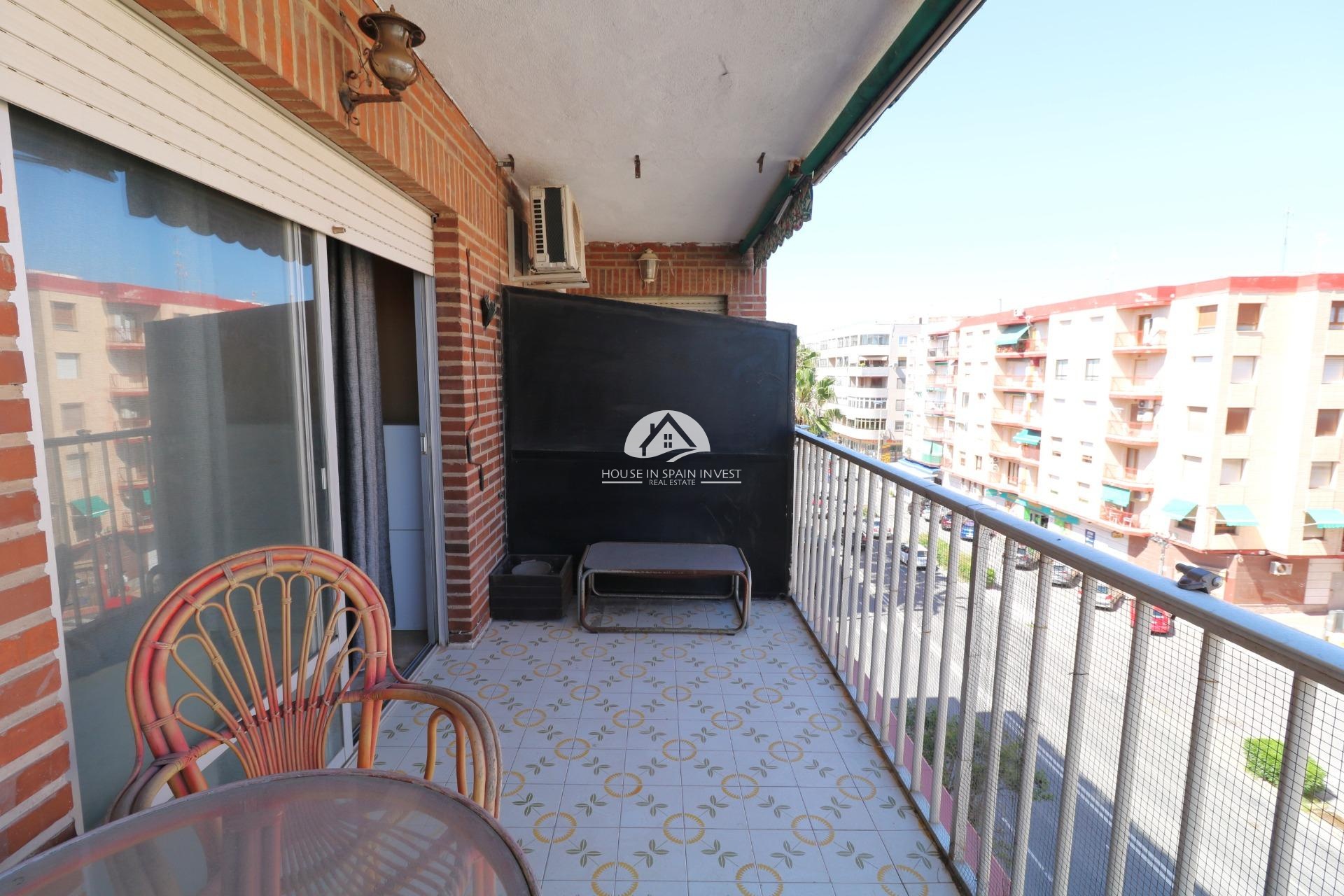 Resale - Apartment  - Torrevieja - Acequion