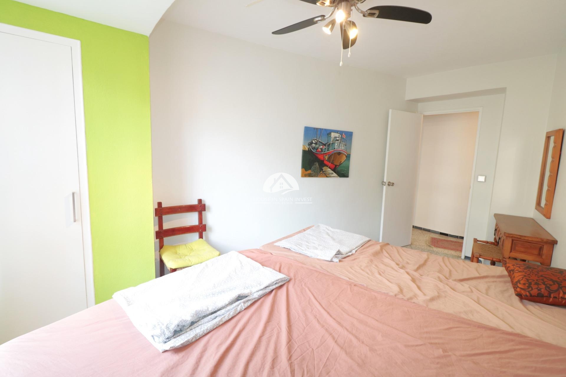 Resale - Apartment  - Torrevieja - Acequion