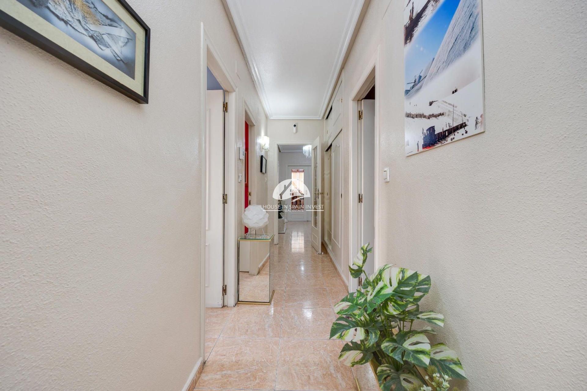 Resale - Apartment  - Torrevieja - Centro