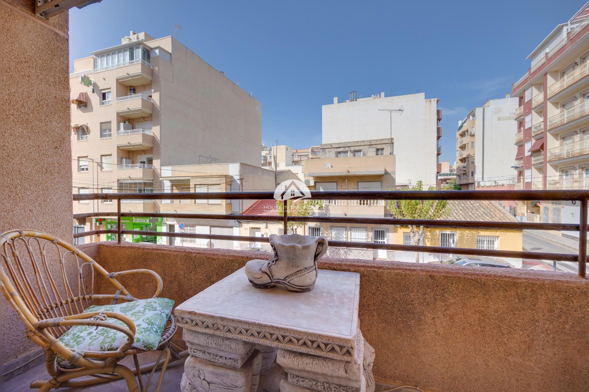 Resale - Apartment  - Torrevieja - Centro