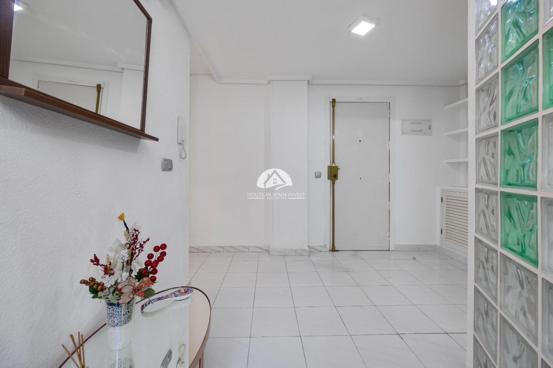 Resale - Apartment  - Torrevieja - Centro