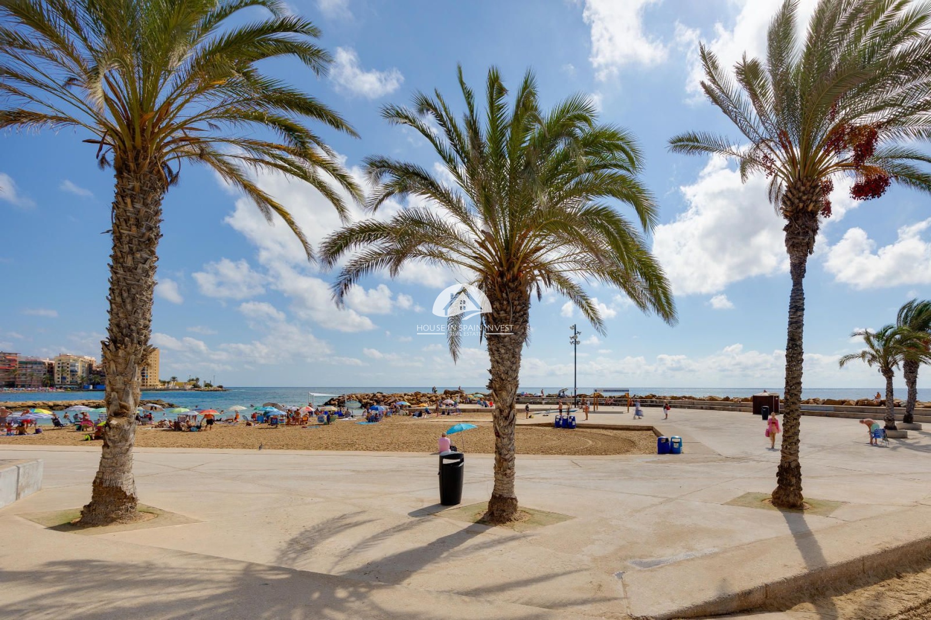 Resale - Apartment  - Torrevieja - Centro