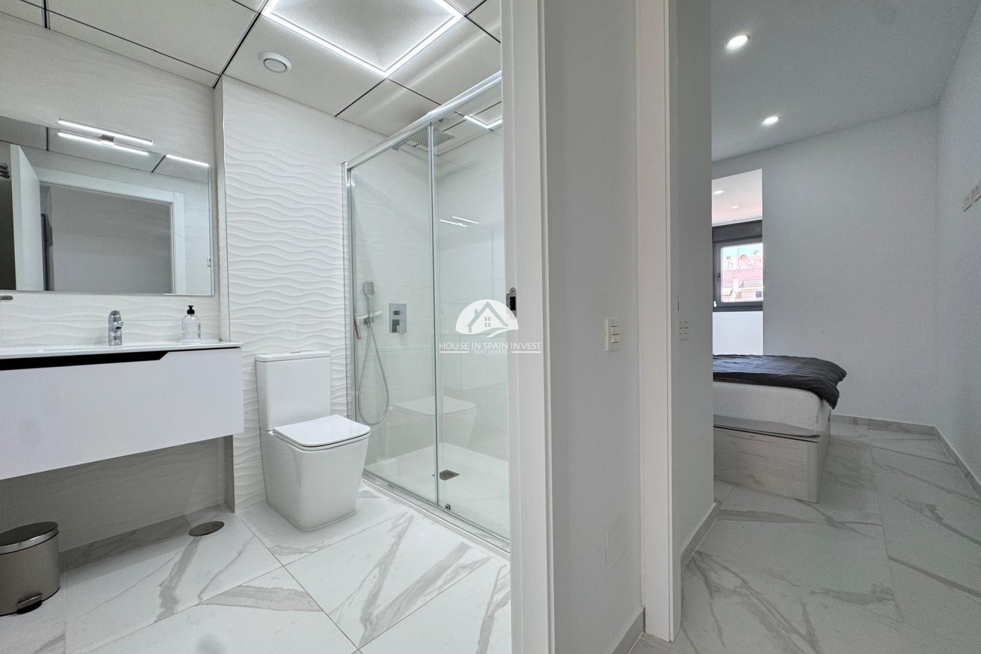 Resale - Apartment  - Torrevieja - Centro