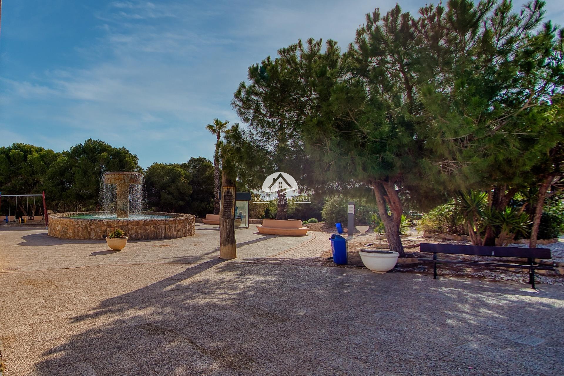 Resale - Apartment  - Torrevieja - Centro