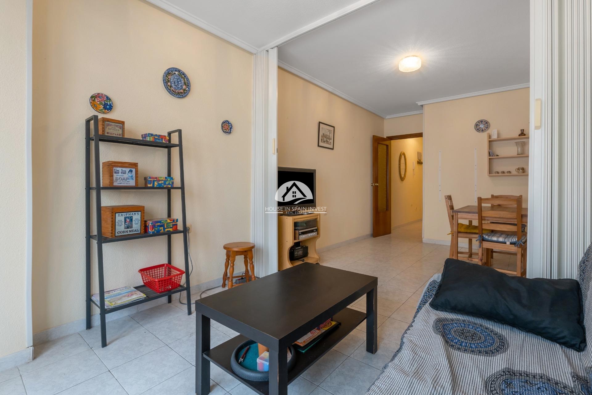 Resale - Apartment  - Torrevieja - Centro