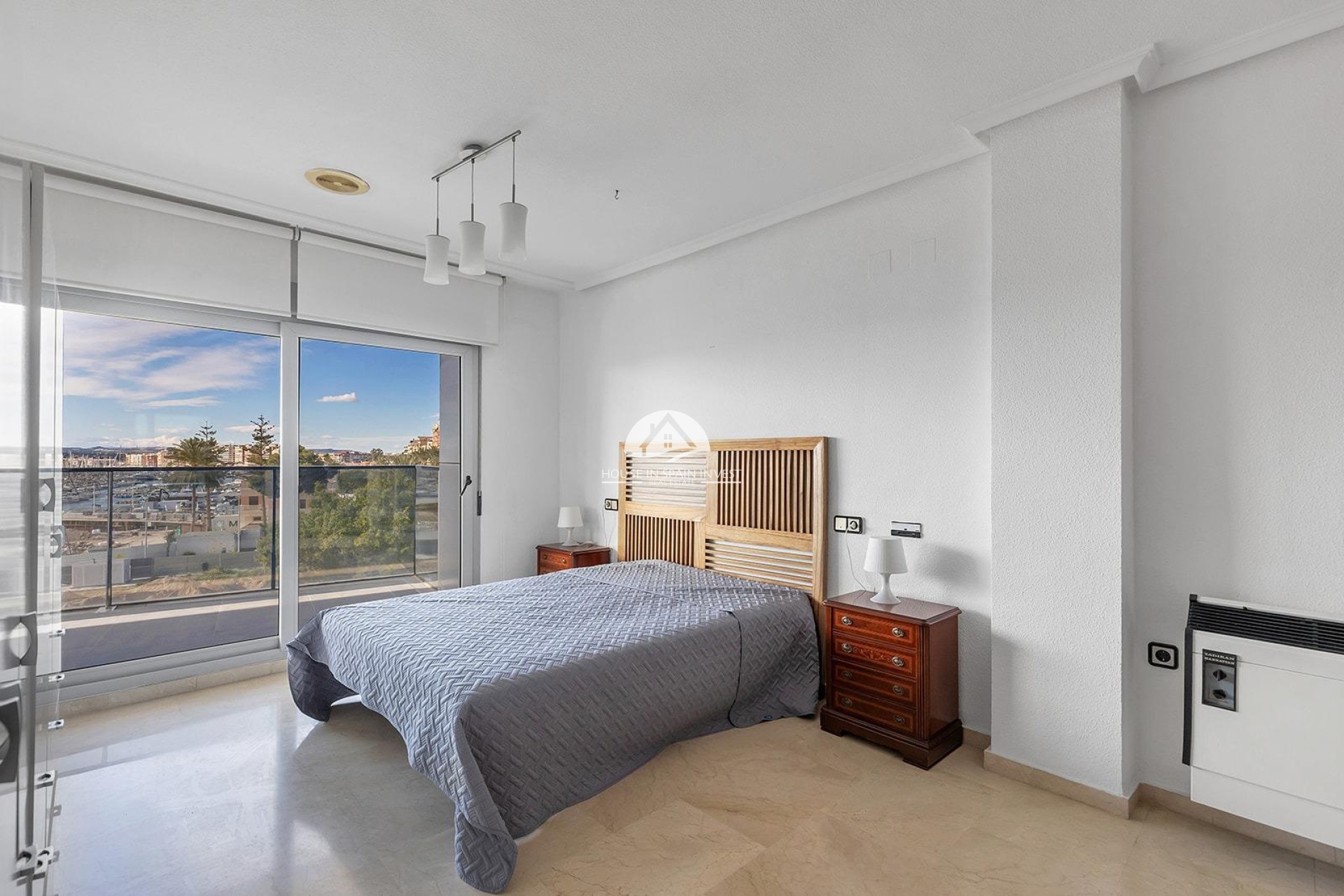 Resale - Apartment  - Torrevieja - Centro