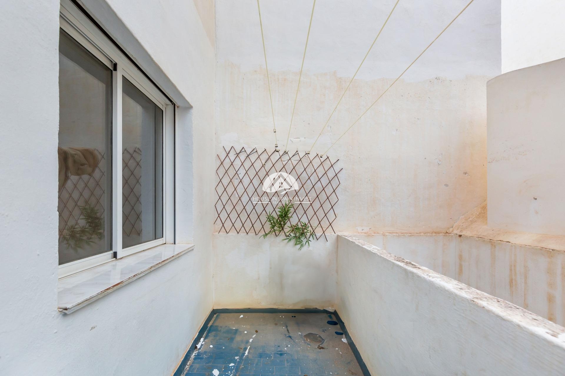 Resale - Apartment  - Torrevieja - Centro