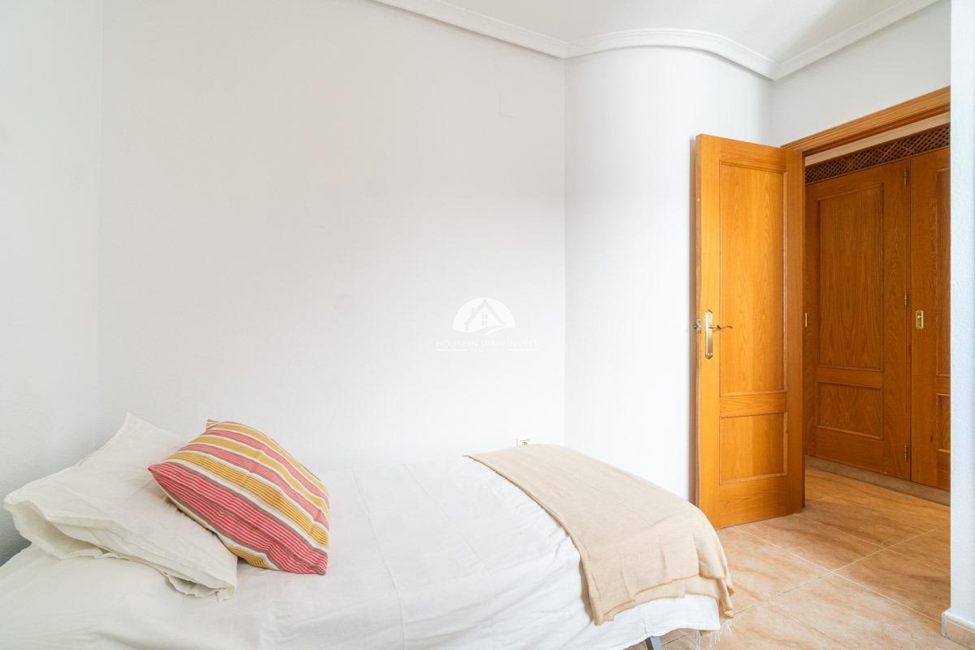 Resale - Apartment  - Torrevieja - Centro