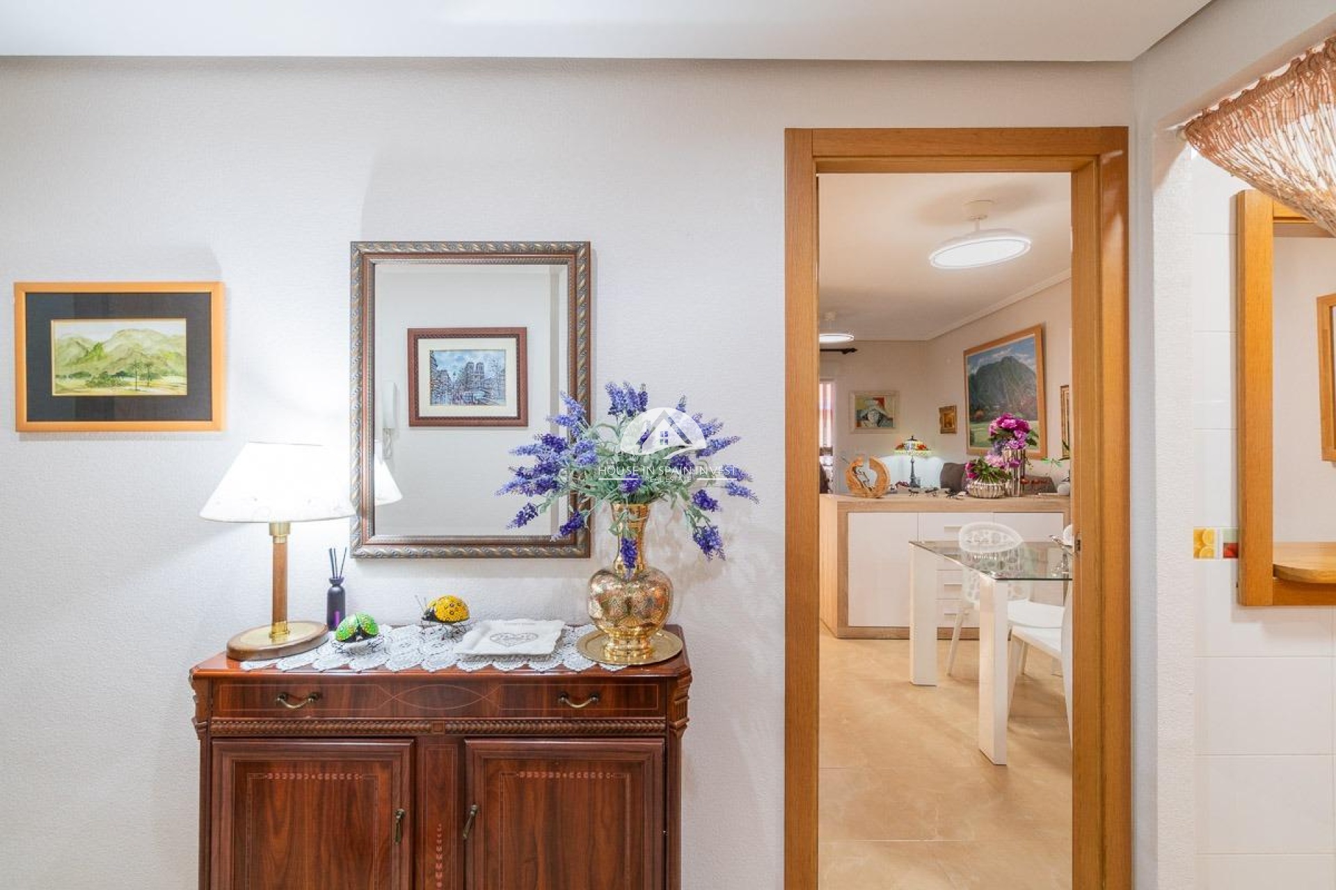 Resale - Apartment  - Torrevieja - Centro