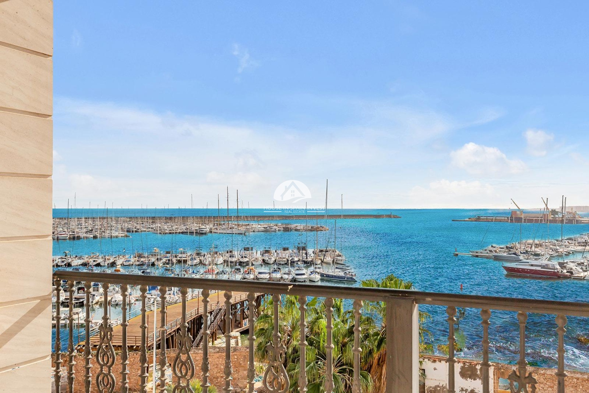 Resale - Apartment  - Torrevieja - Centro