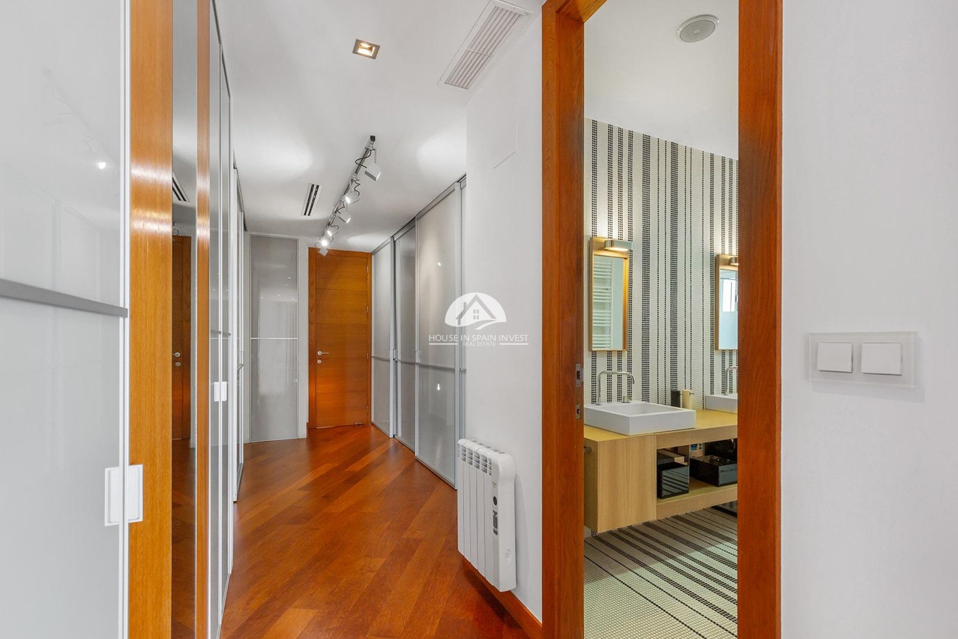 Resale - Apartment  - Torrevieja - Centro