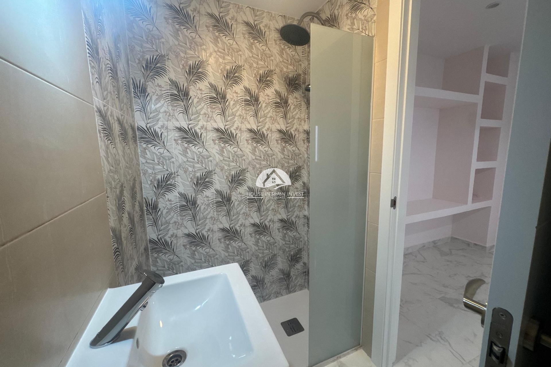 Resale - Apartment  - Torrevieja - Centro