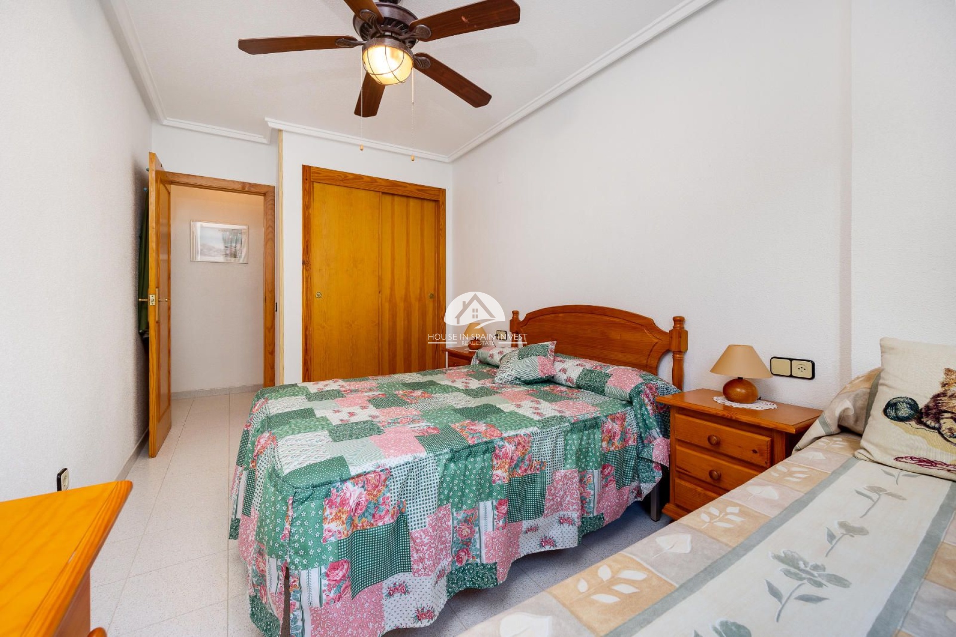 Resale - Apartment  - Torrevieja - El Acequión - Los Náufragos