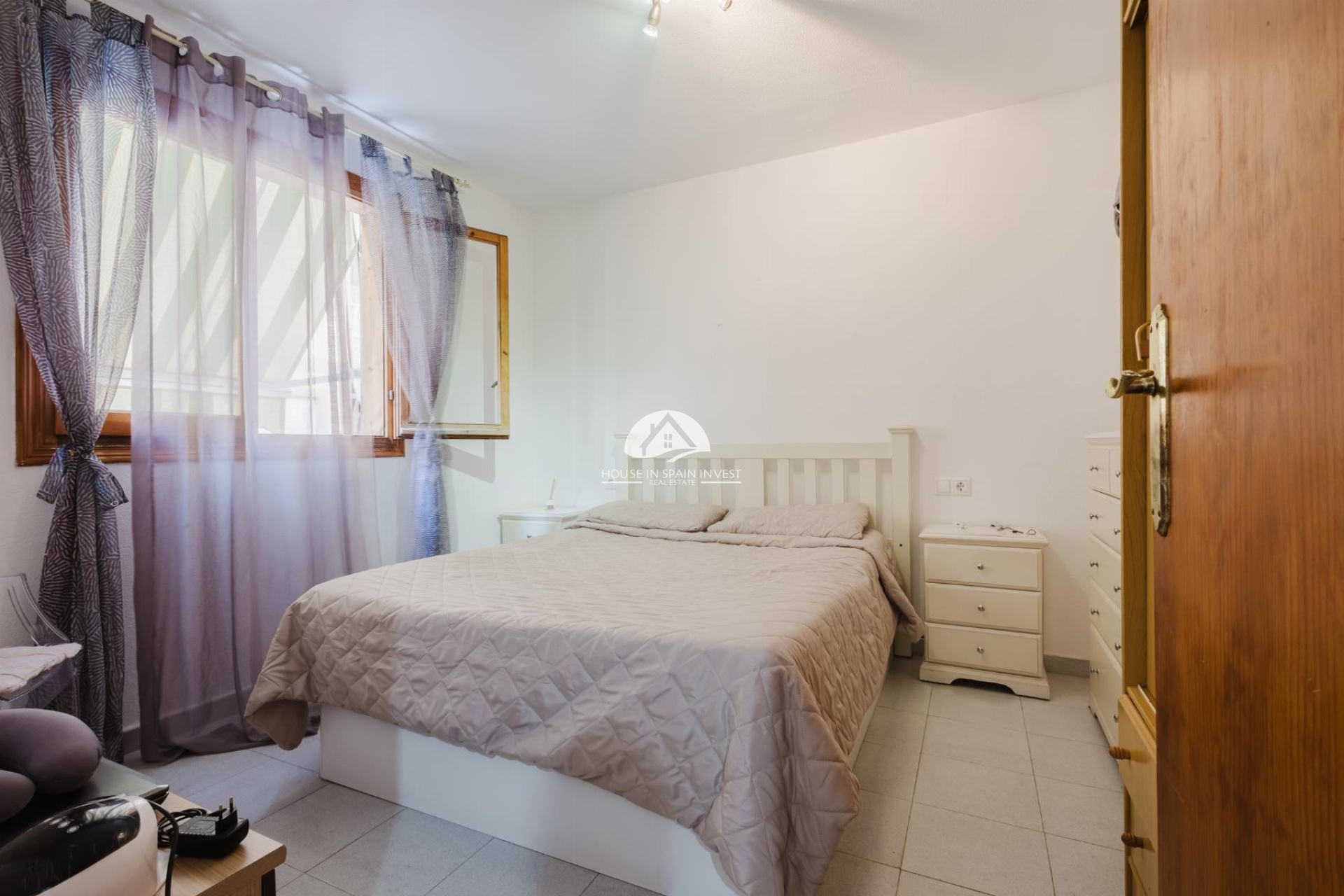 Resale - Apartment  - Torrevieja - El Acequión - Los Náufragos