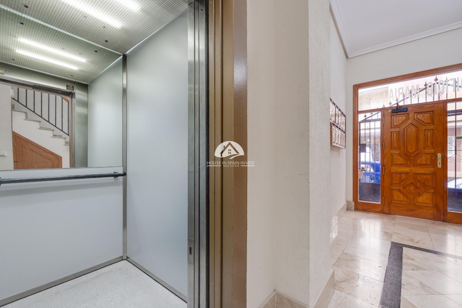 Resale - Apartment  - Torrevieja - El Acequión - Los Náufragos