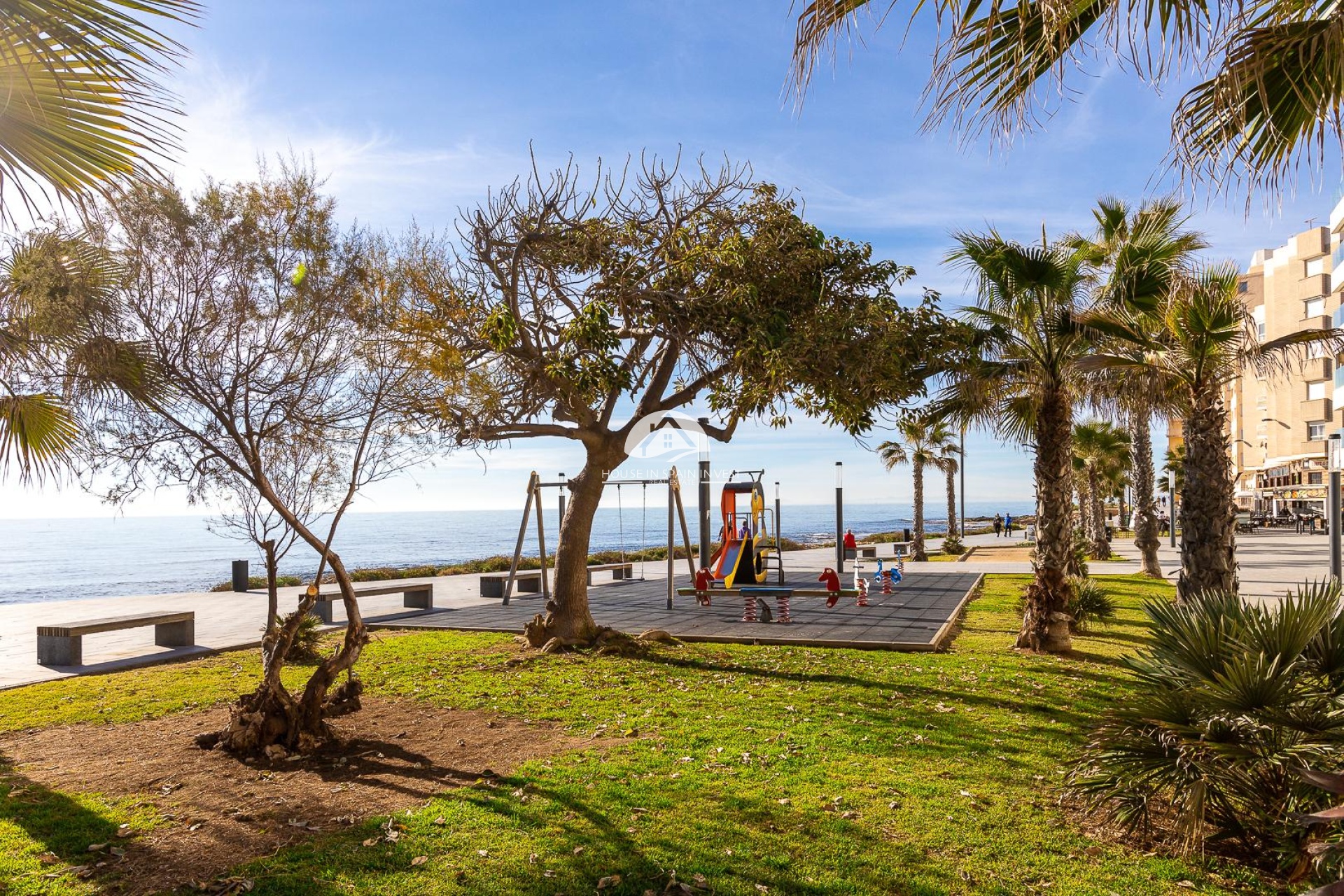 Resale - Apartment  - Torrevieja - El Acequión - Los Náufragos