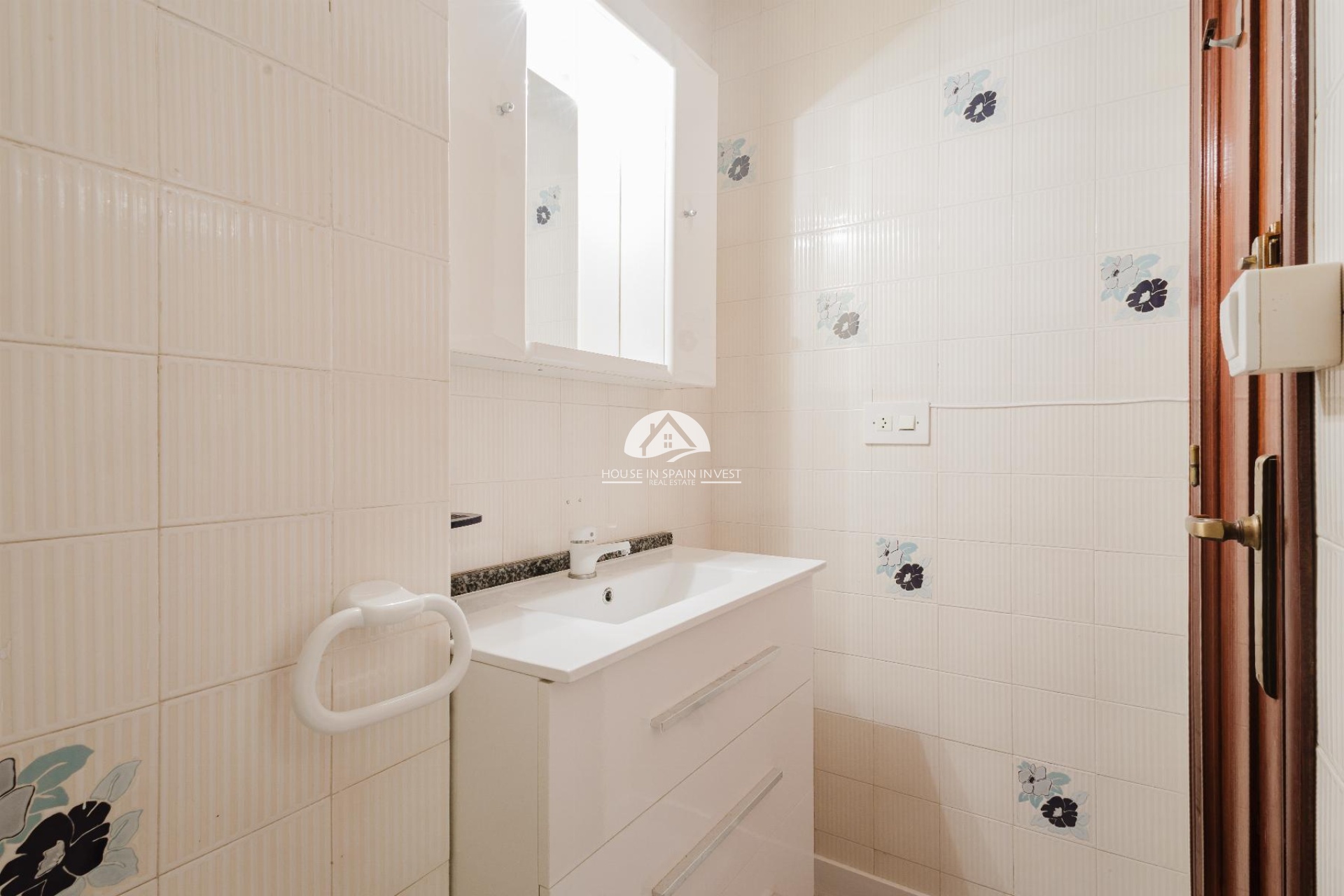 Resale - Apartment  - Torrevieja - El Acequión - Los Náufragos