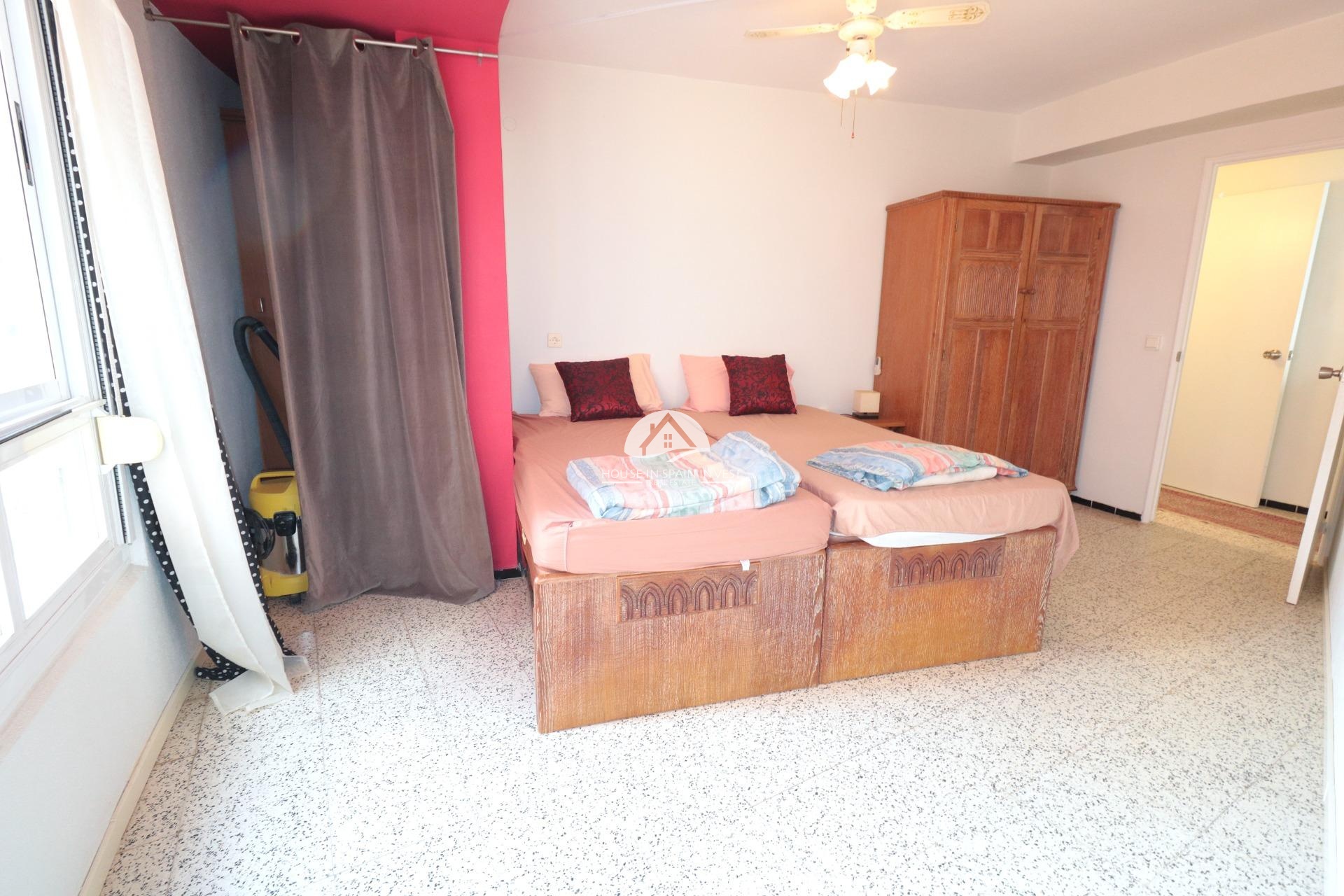 Resale - Apartment  - Torrevieja - El Acequión - Los Náufragos