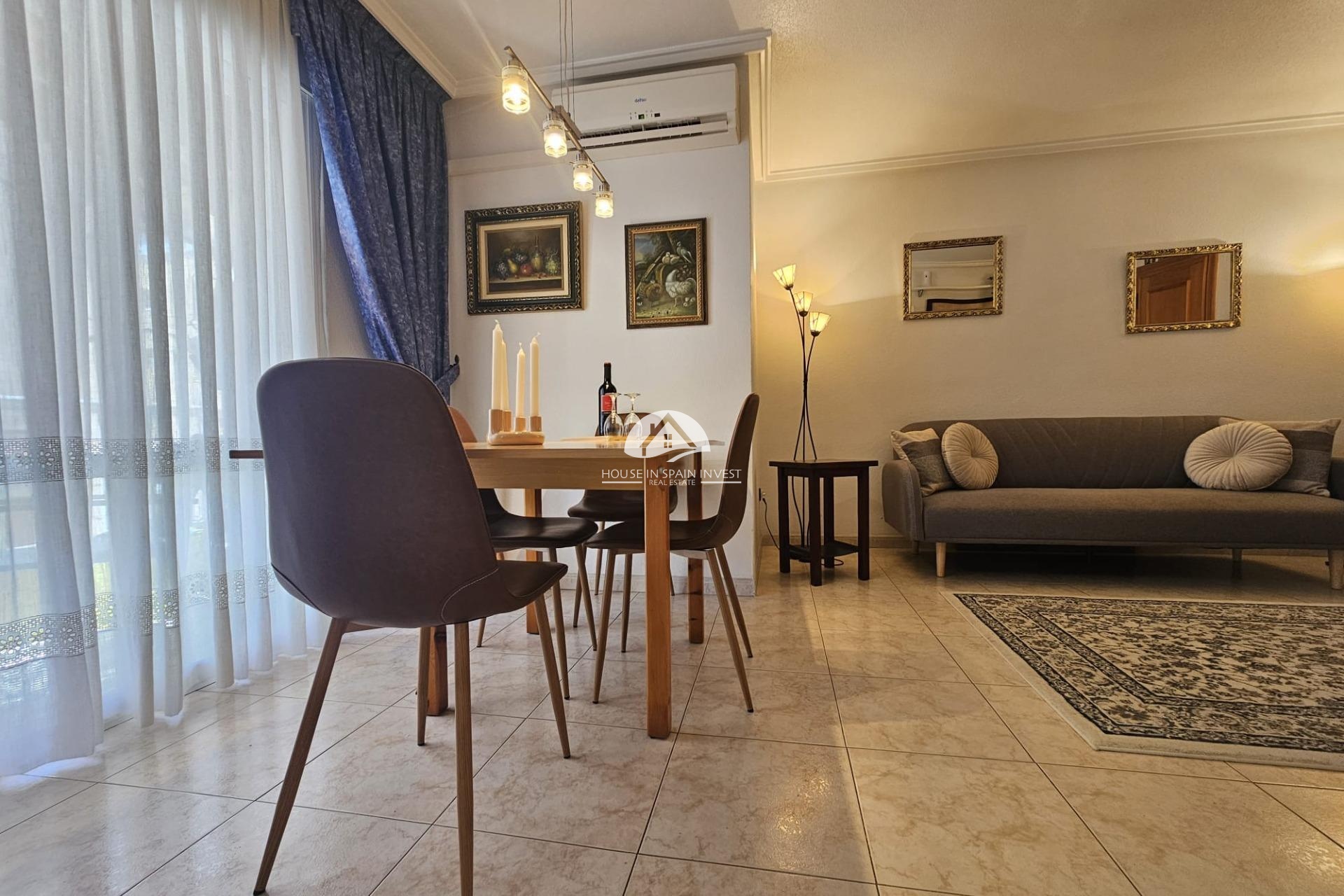 Resale - Apartment  - Torrevieja - El Acequión - Los Náufragos