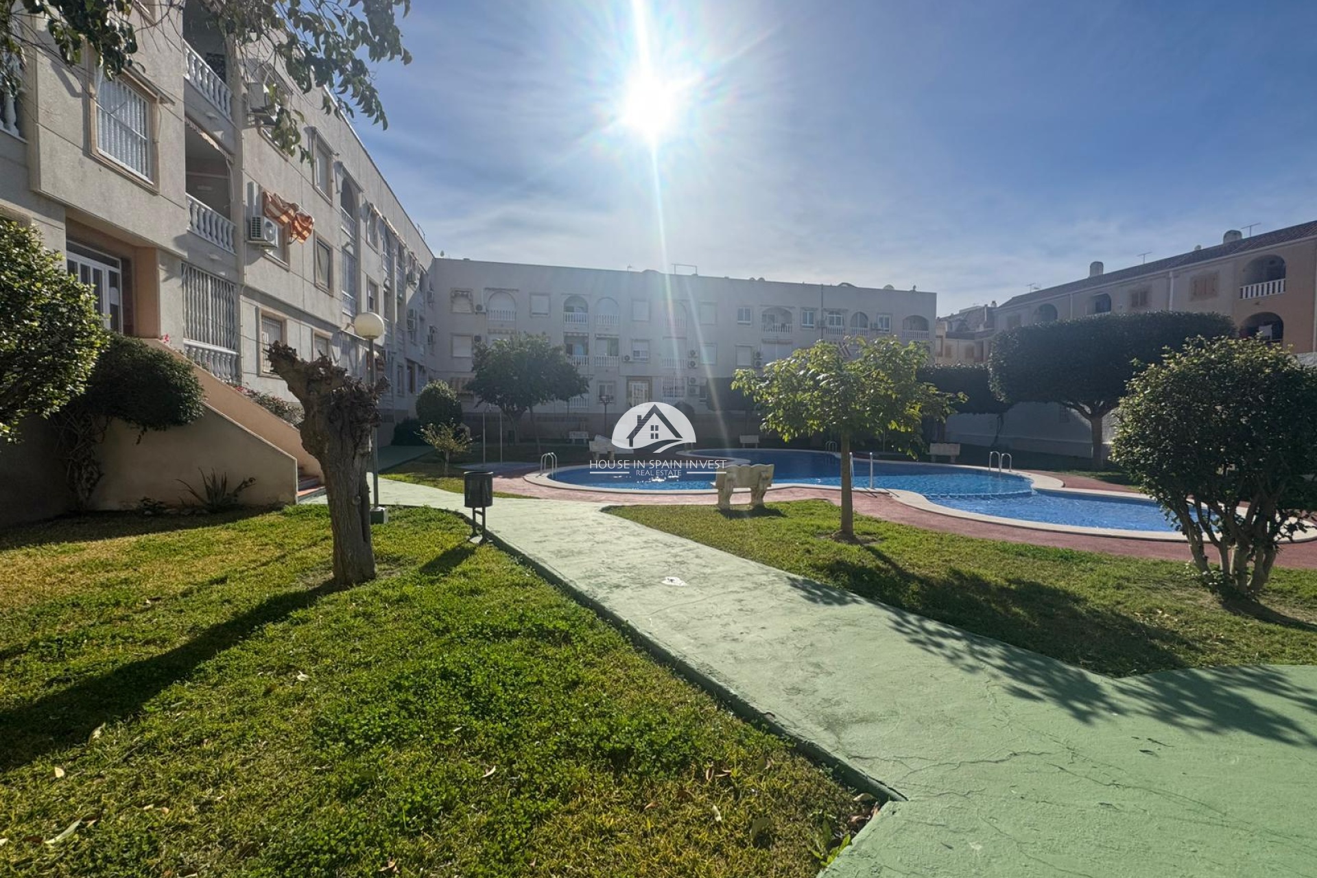 Resale - Apartment  - Torrevieja - El Acequión - Los Náufragos