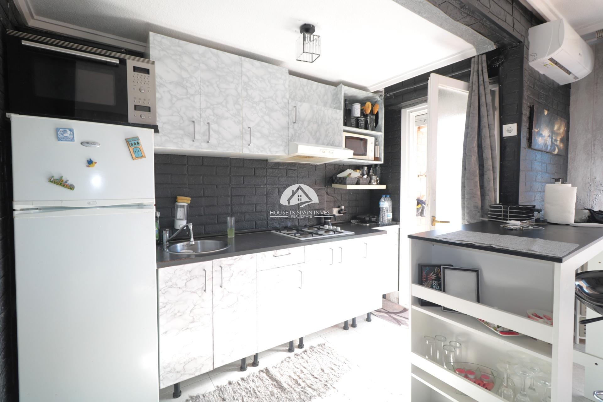 Resale - Apartment  - Torrevieja - El Molino