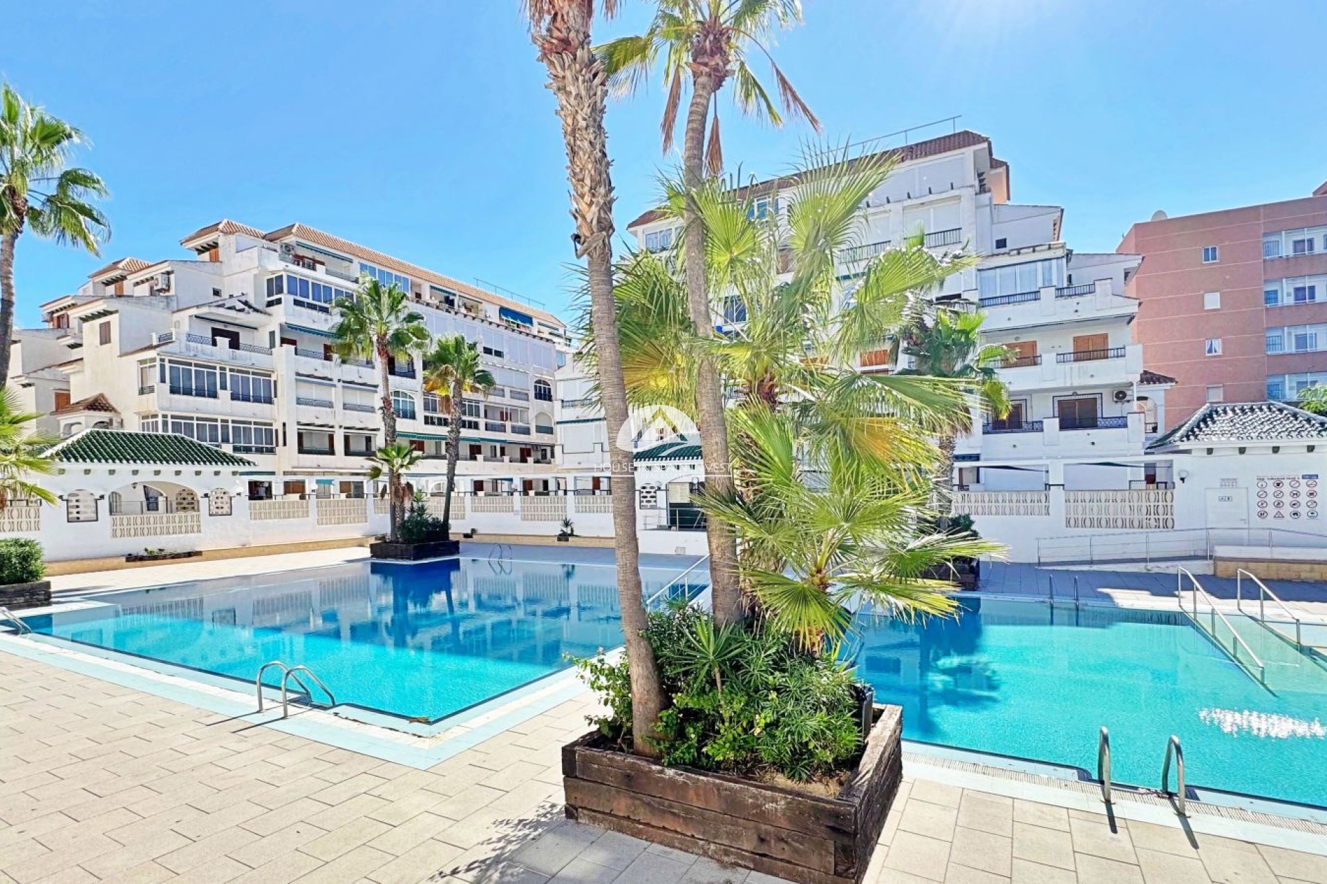 Resale - Apartment  - Torrevieja - La Mata
