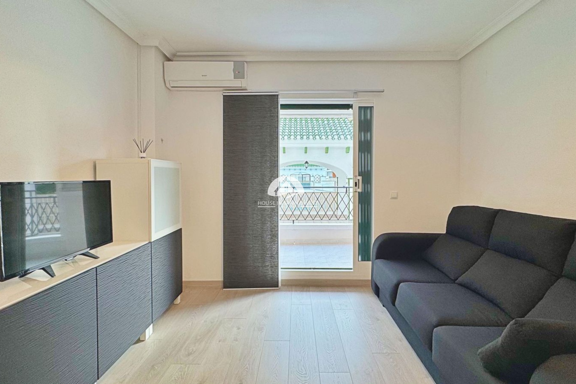 Resale - Apartment  - Torrevieja - La Mata