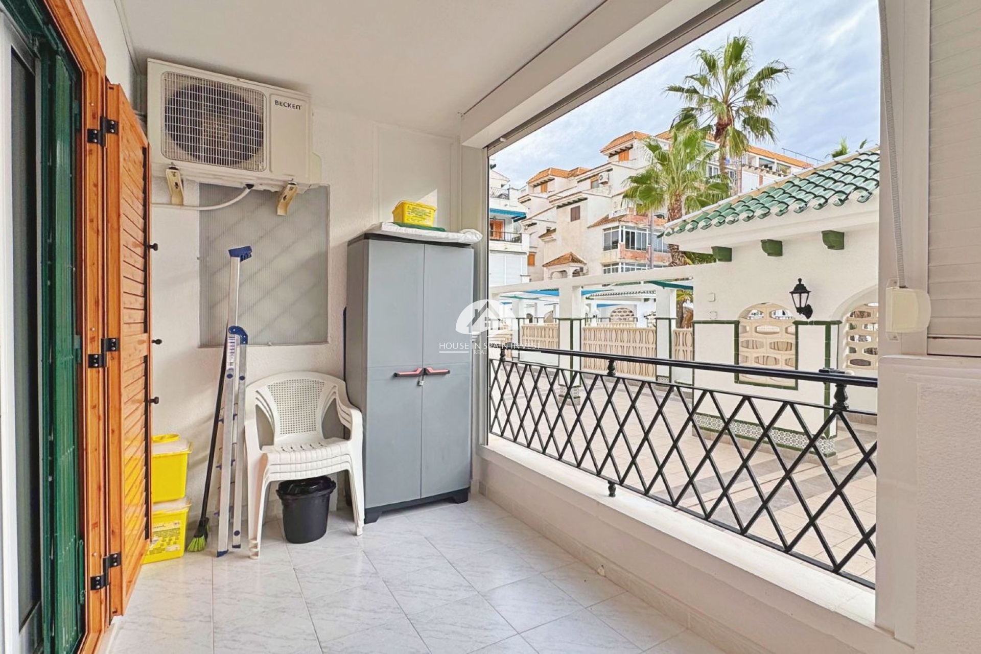Resale - Apartment  - Torrevieja - La Mata