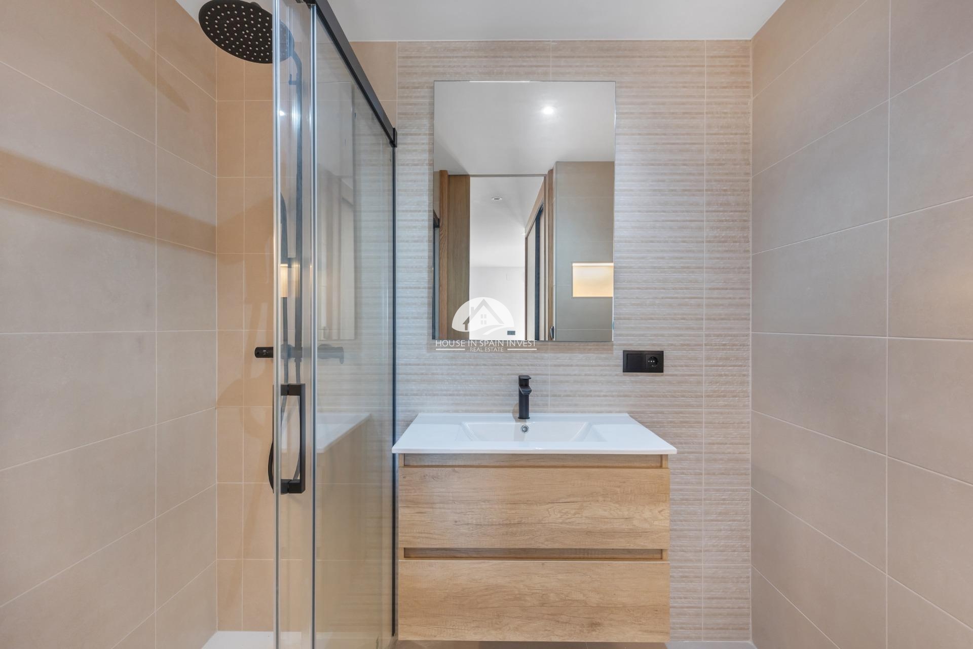 Resale - Apartment  - Torrevieja - La Mata