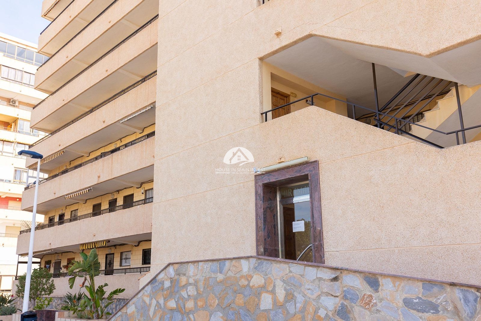 Resale - Apartment  - Torrevieja - La Mata