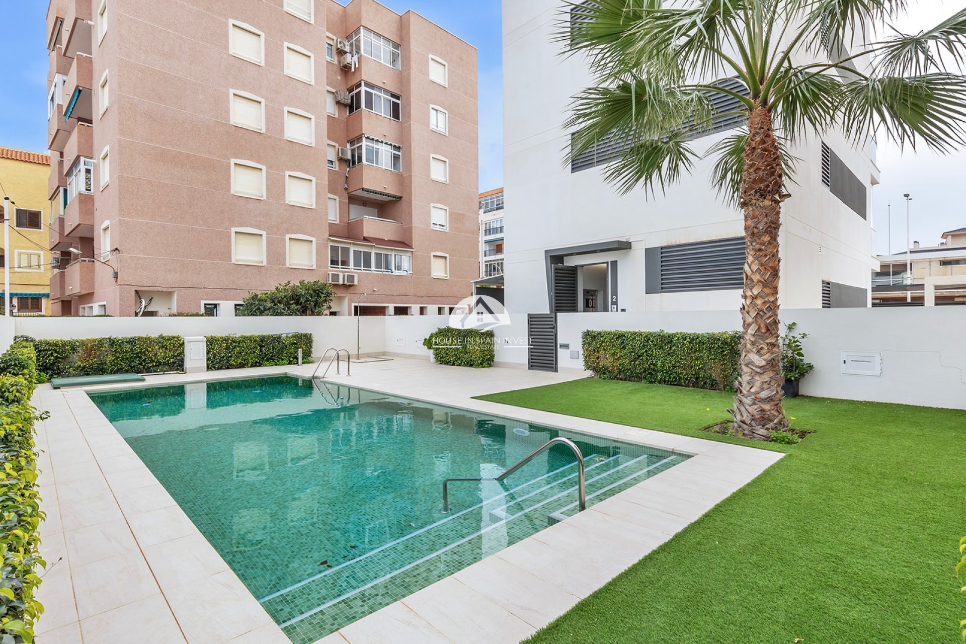 Resale - Apartment  - Torrevieja - La Mata