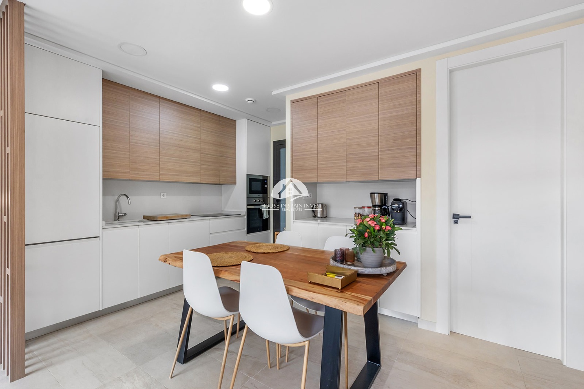 Resale - Apartment  - Torrevieja - La Mata