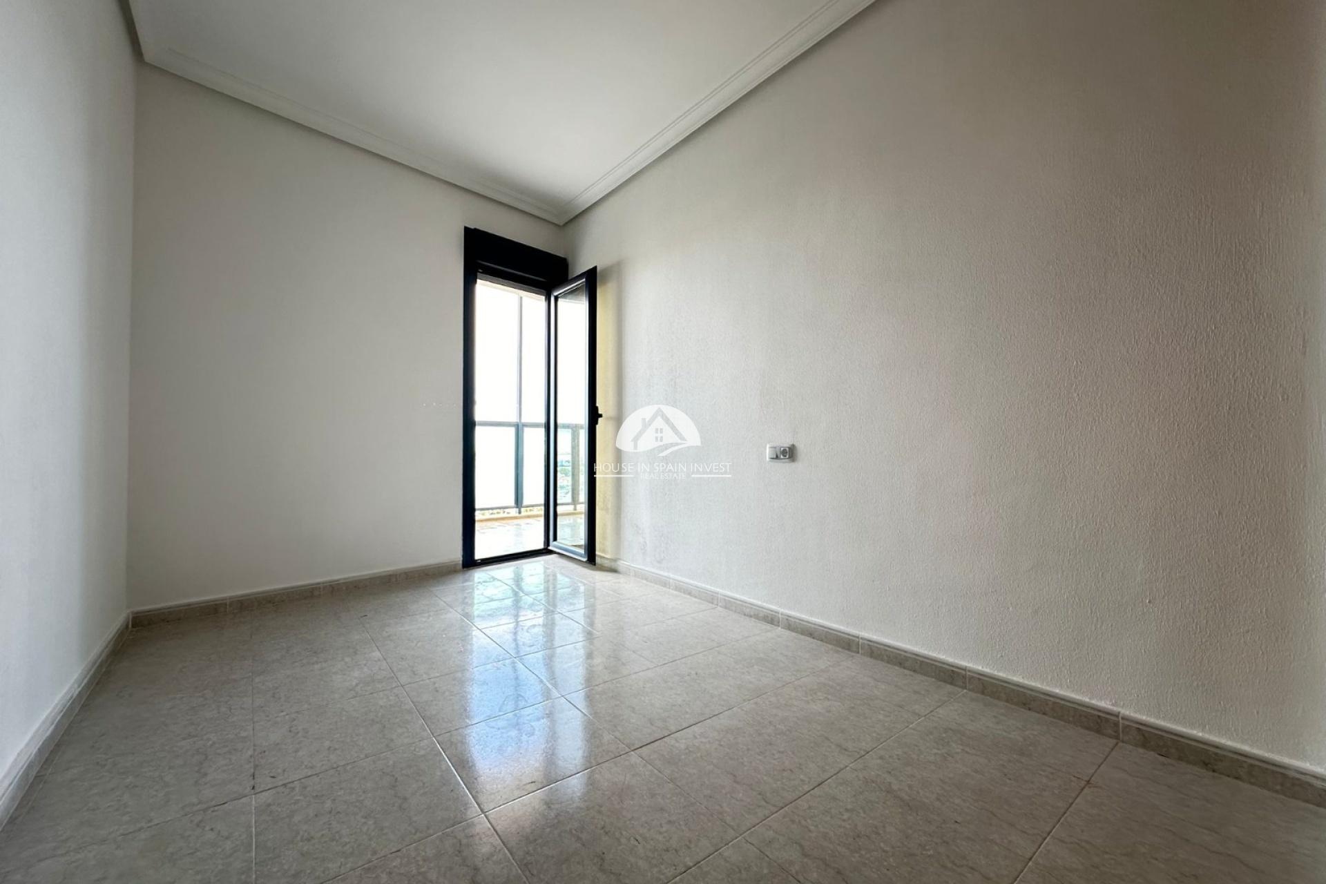 Resale - Apartment  - Torrevieja - La Veleta