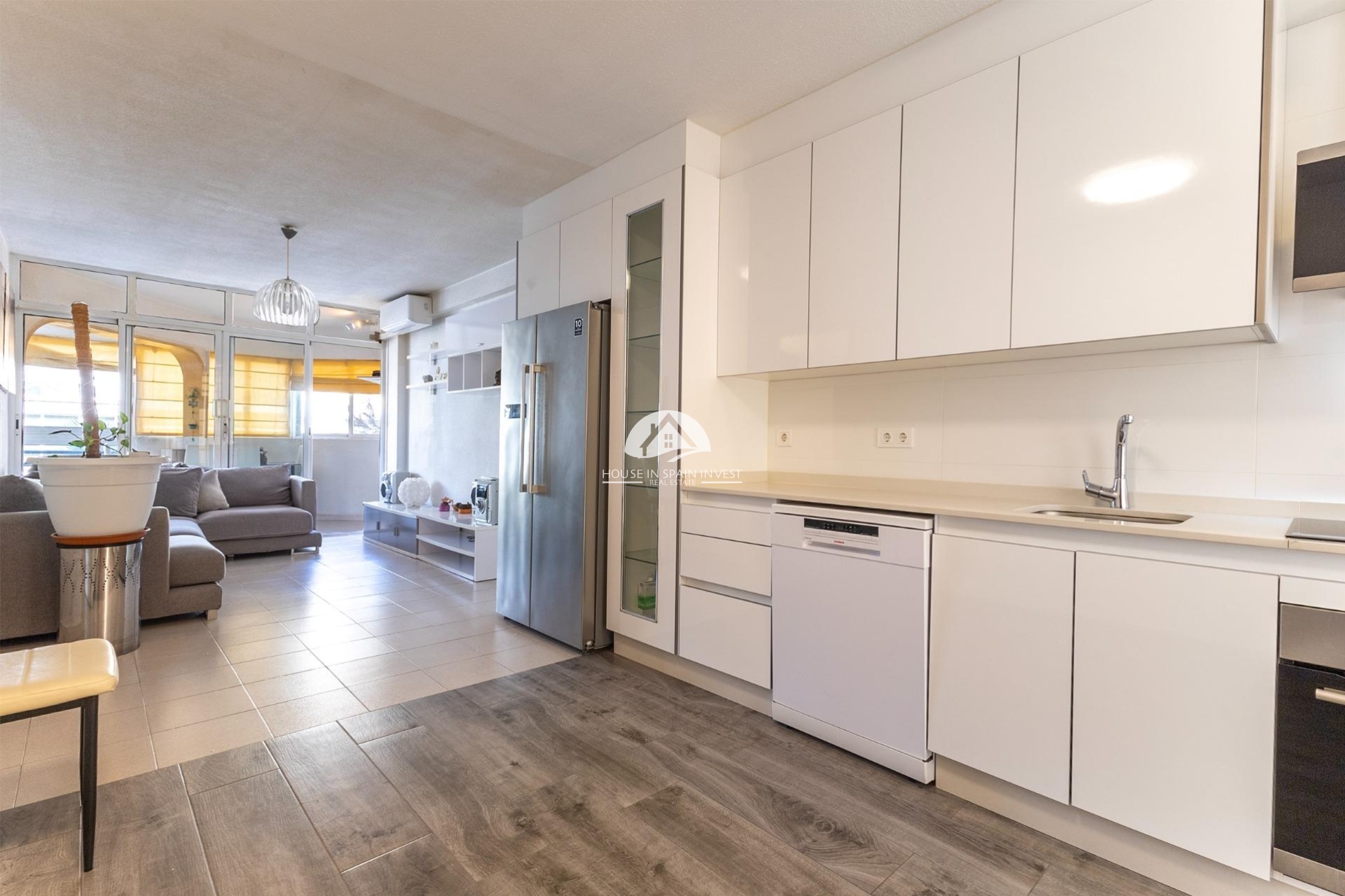 Resale - Apartment  - Torrevieja - La Veleta