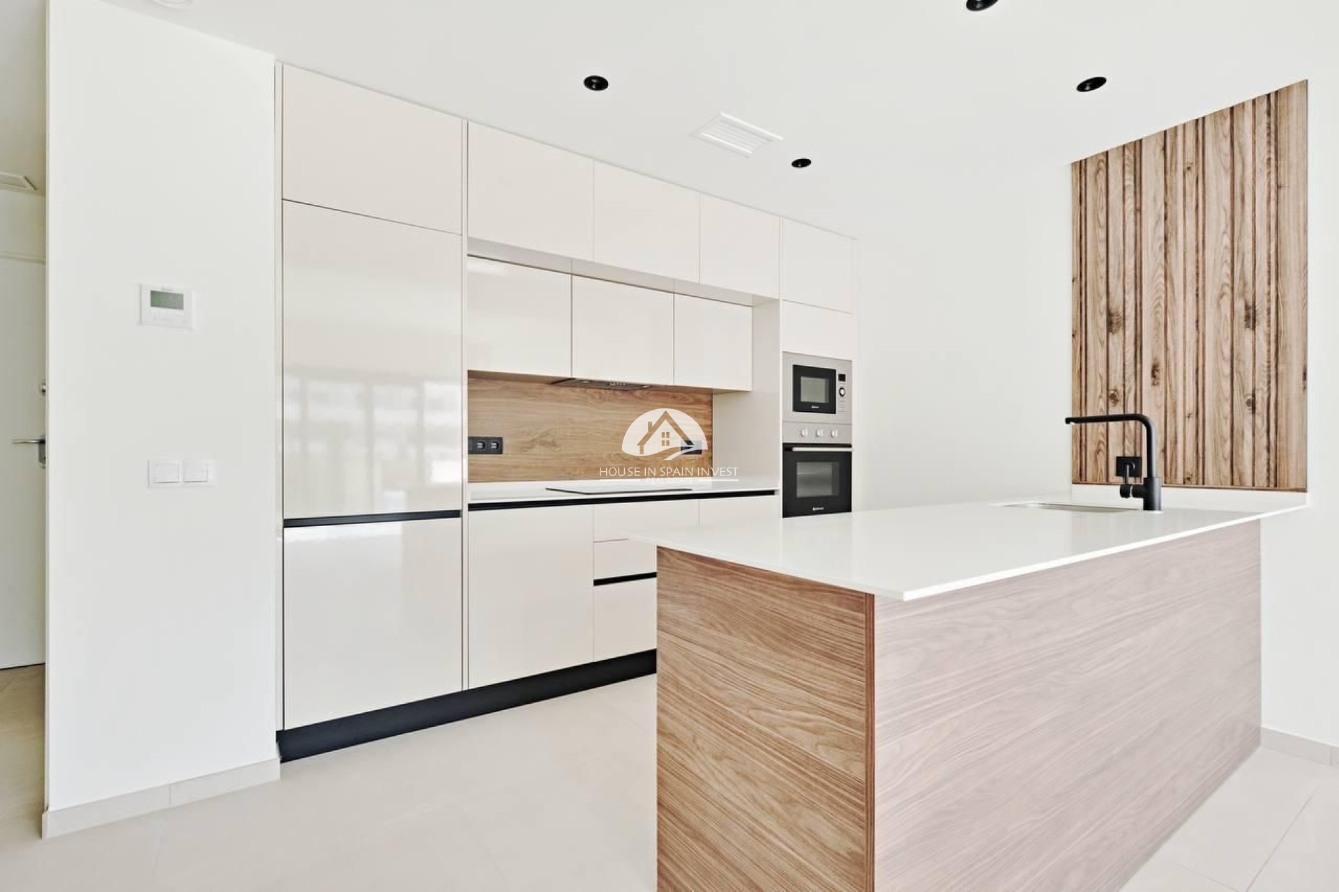 Resale - Apartment  - Torrevieja - La Veleta