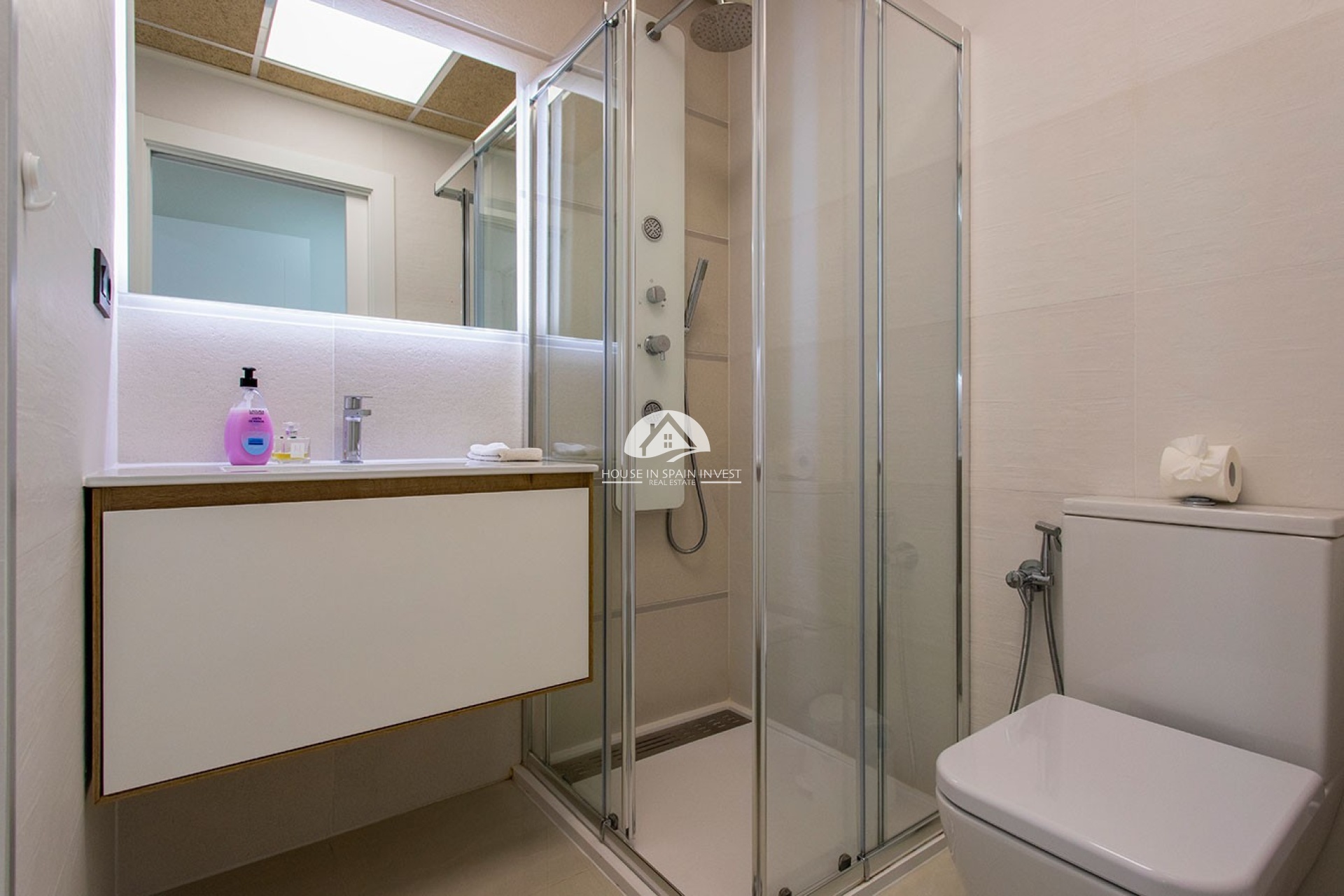 Resale - Apartment  - Torrevieja - Los Balcones  