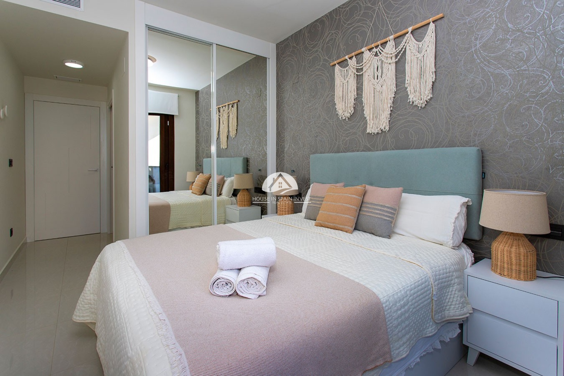 Resale - Apartment  - Torrevieja - Los Balcones  