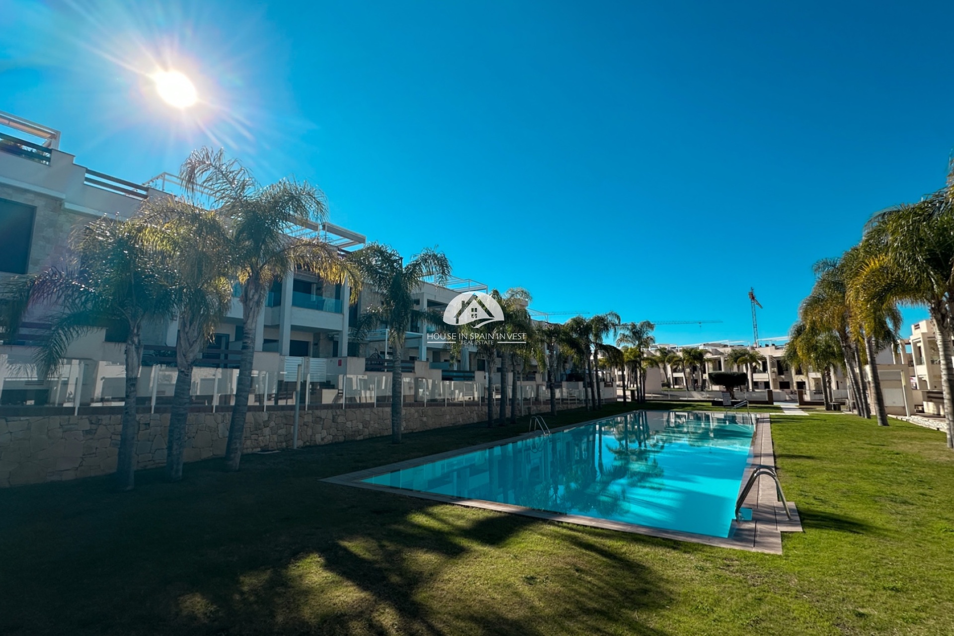 Resale - Apartment  - Torrevieja - Los Balcones  