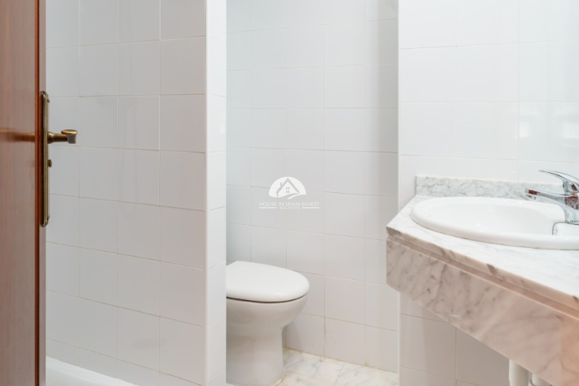 Resale - Apartment  - Torrevieja - Playa de los Locos