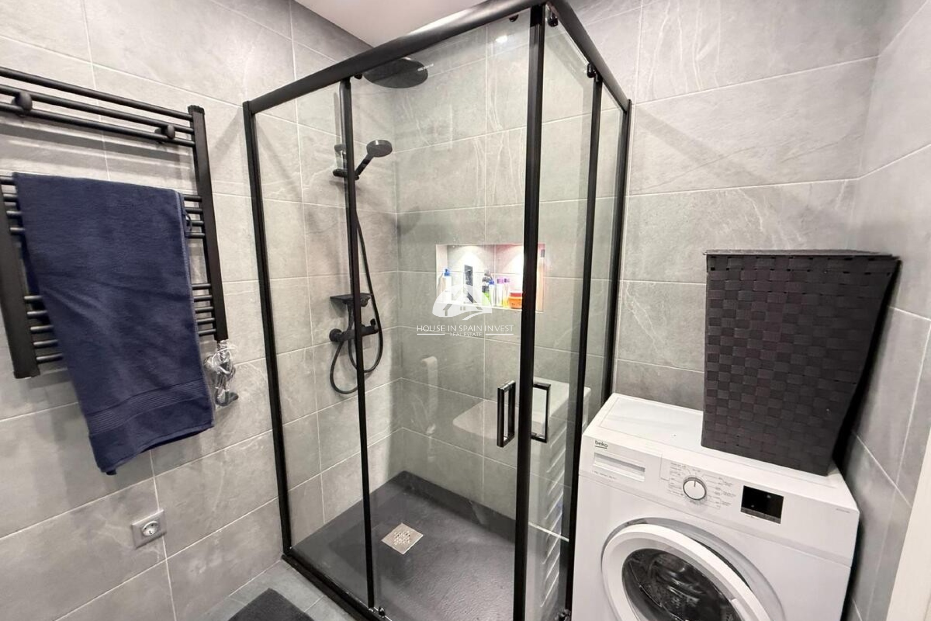 Resale - Apartment  - Torrevieja - Playa del Cura