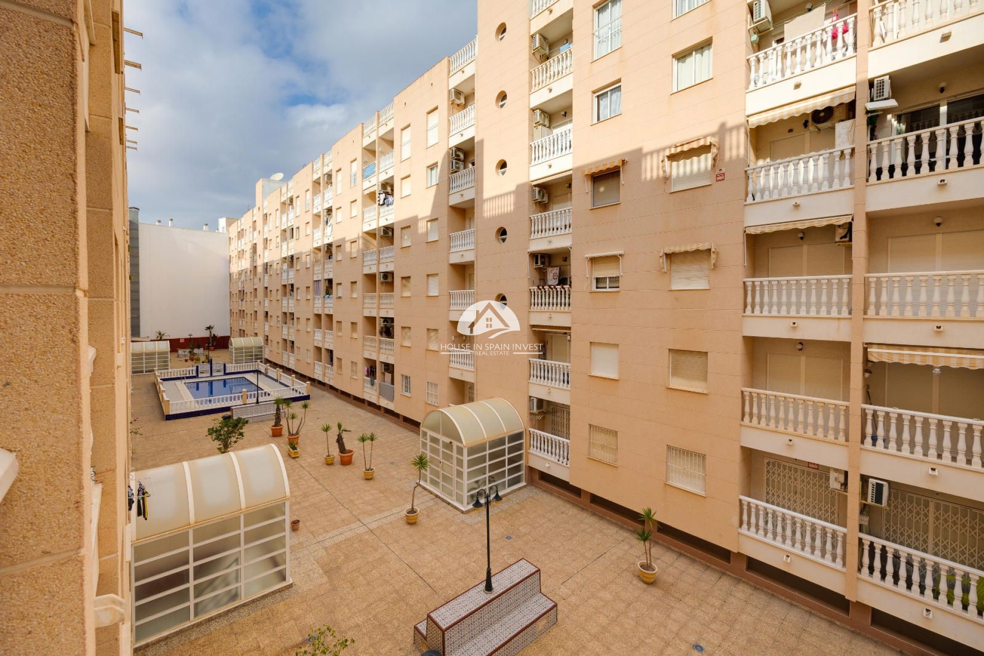 Resale - Apartment  - Torrevieja - Playa del Cura