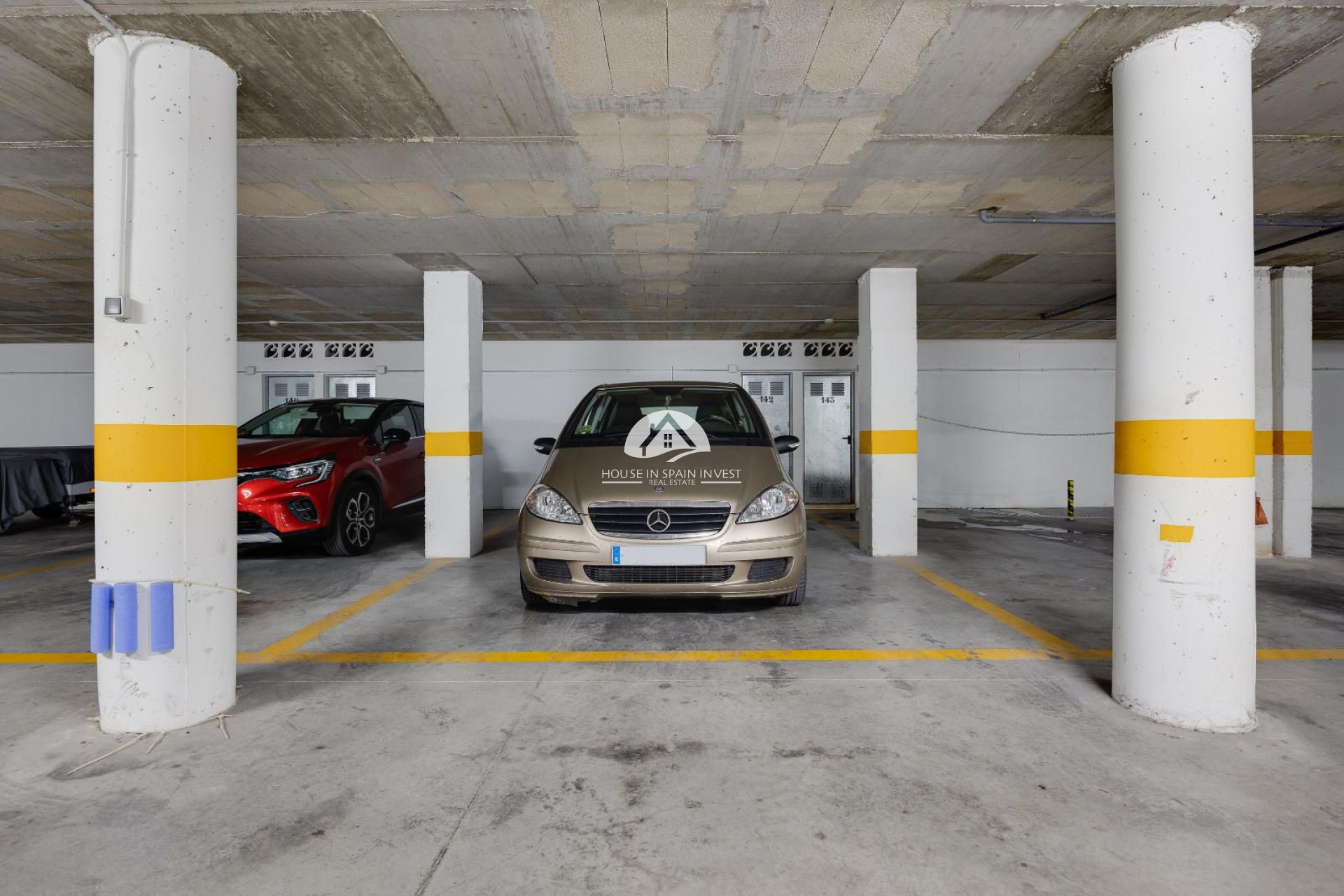 Resale - Apartment  - Torrevieja - Playa del Cura