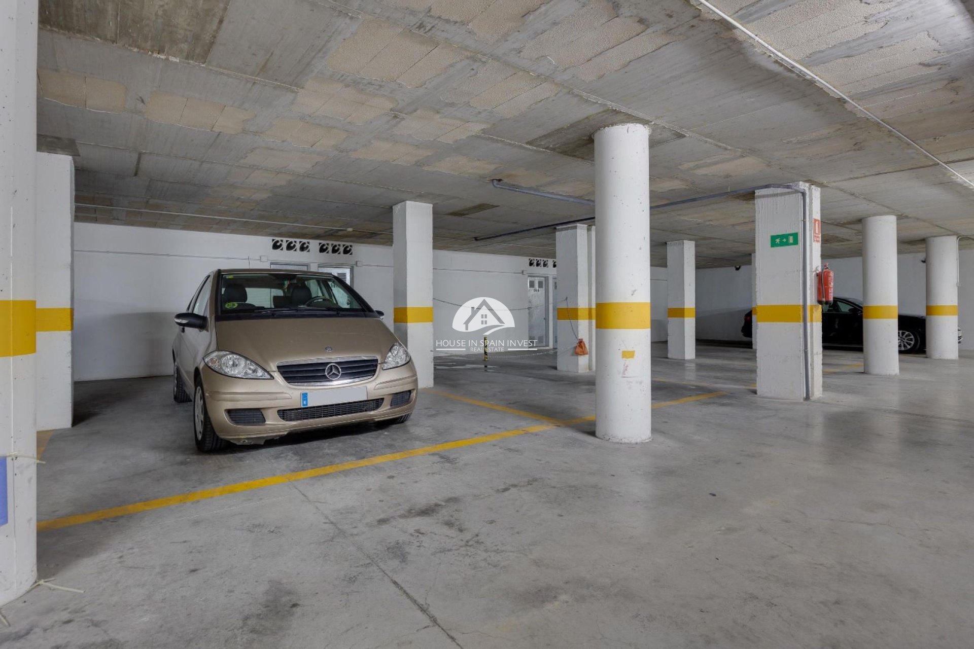 Resale - Apartment  - Torrevieja - Playa del Cura